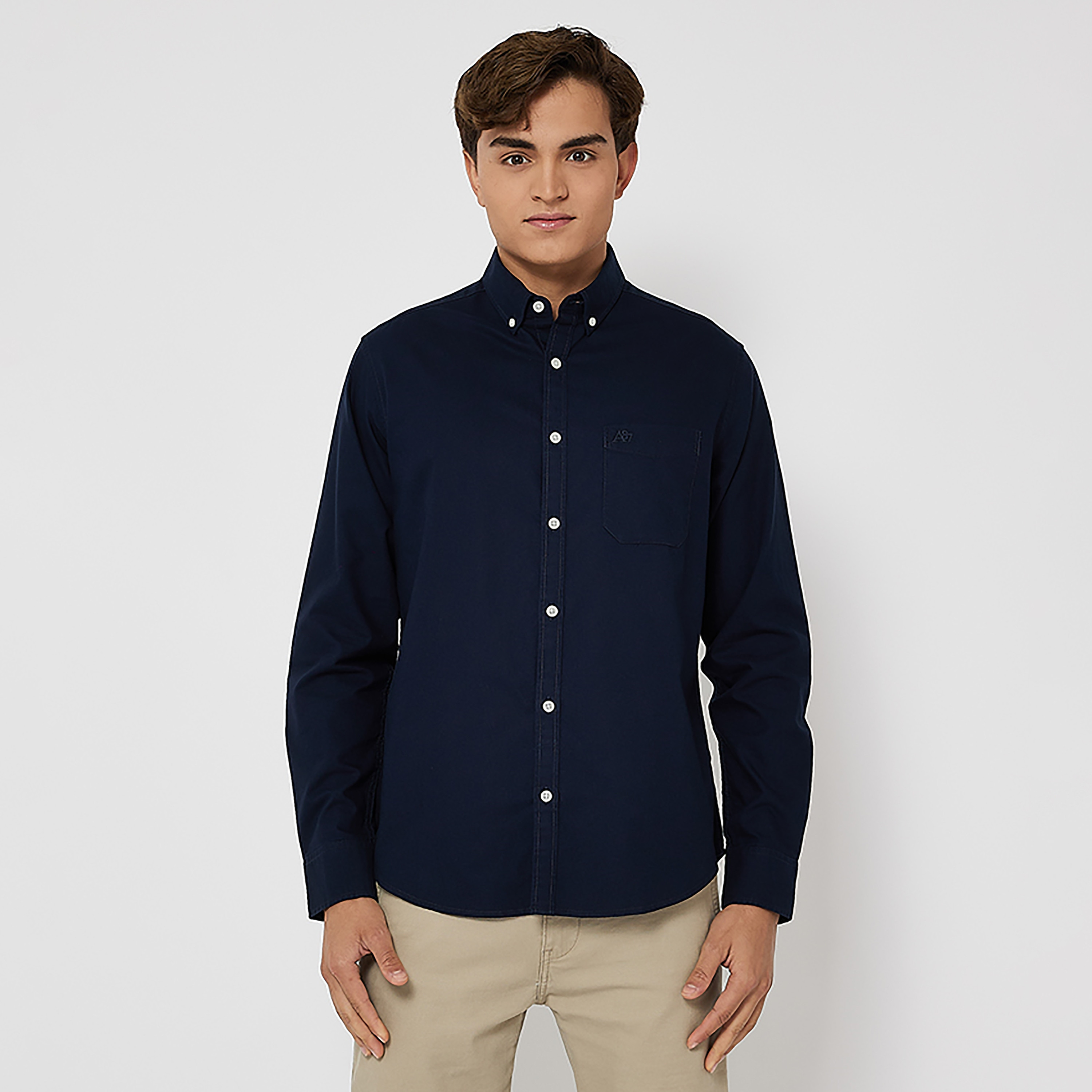 قميص من ايروبوستال عادي بأزرار سفلية وأكمام طويلة-men-clothing-shirts-image-1