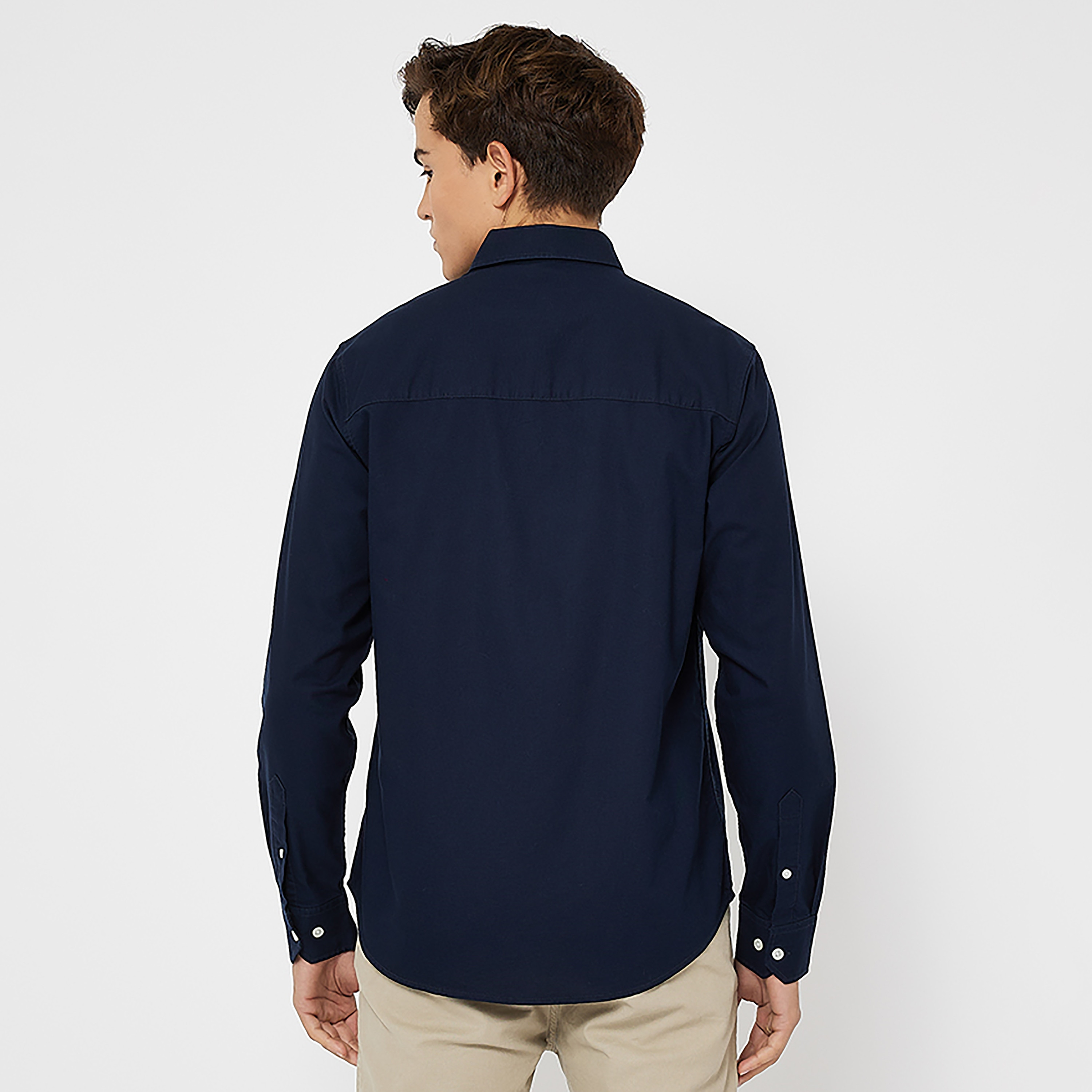 قميص من ايروبوستال عادي بأزرار سفلية وأكمام طويلة-men-clothing-shirts-image-4