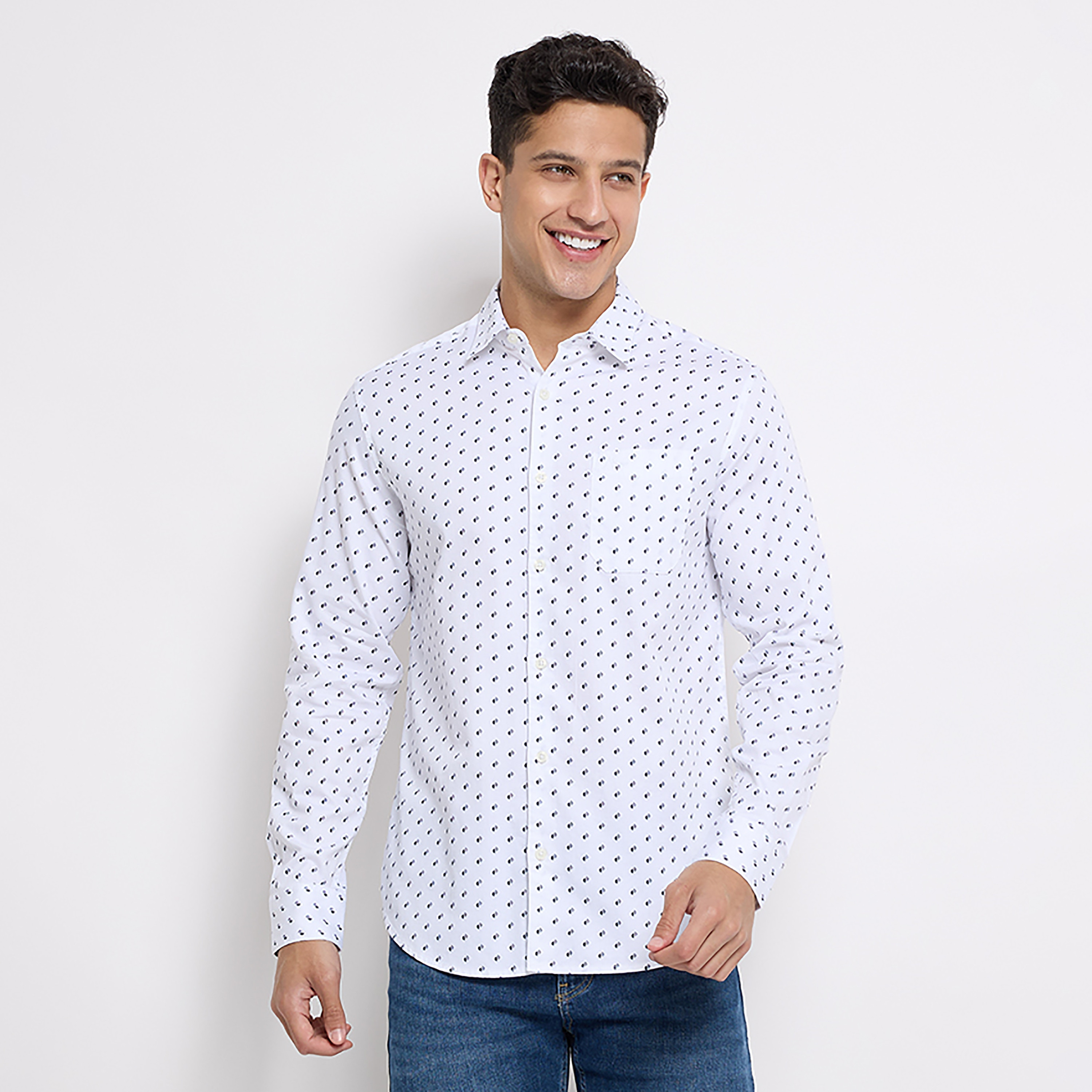 قميص بأكمام طويلة بياقة كلاسيكية مطبوعة من ايروبوستال-men-clothing-shirts-image-5