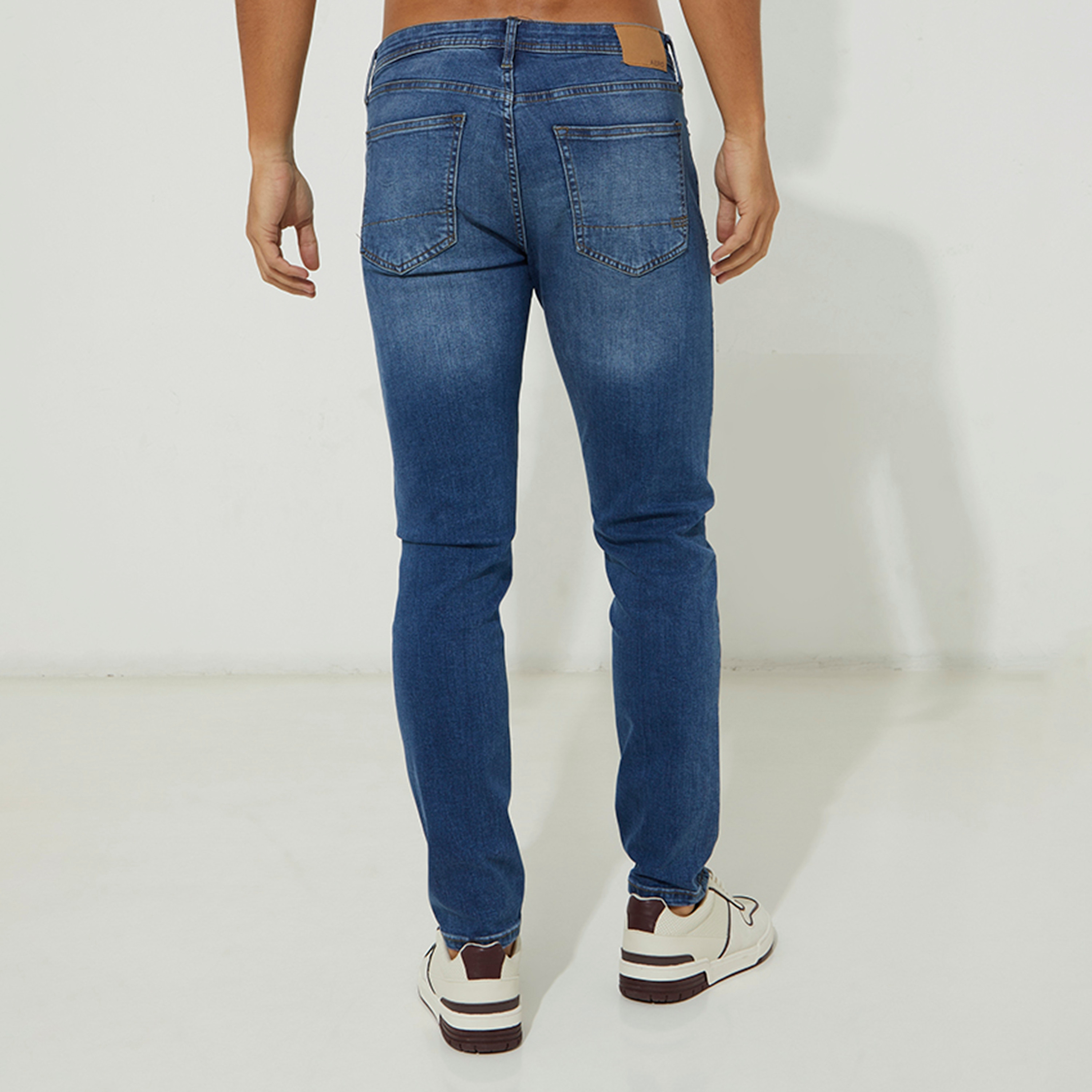 بنطال جينز من ايروبوستال ذو قصة عادية وجيب متوسط الارتفاع-men-clothing-bottoms-jeans-image-8