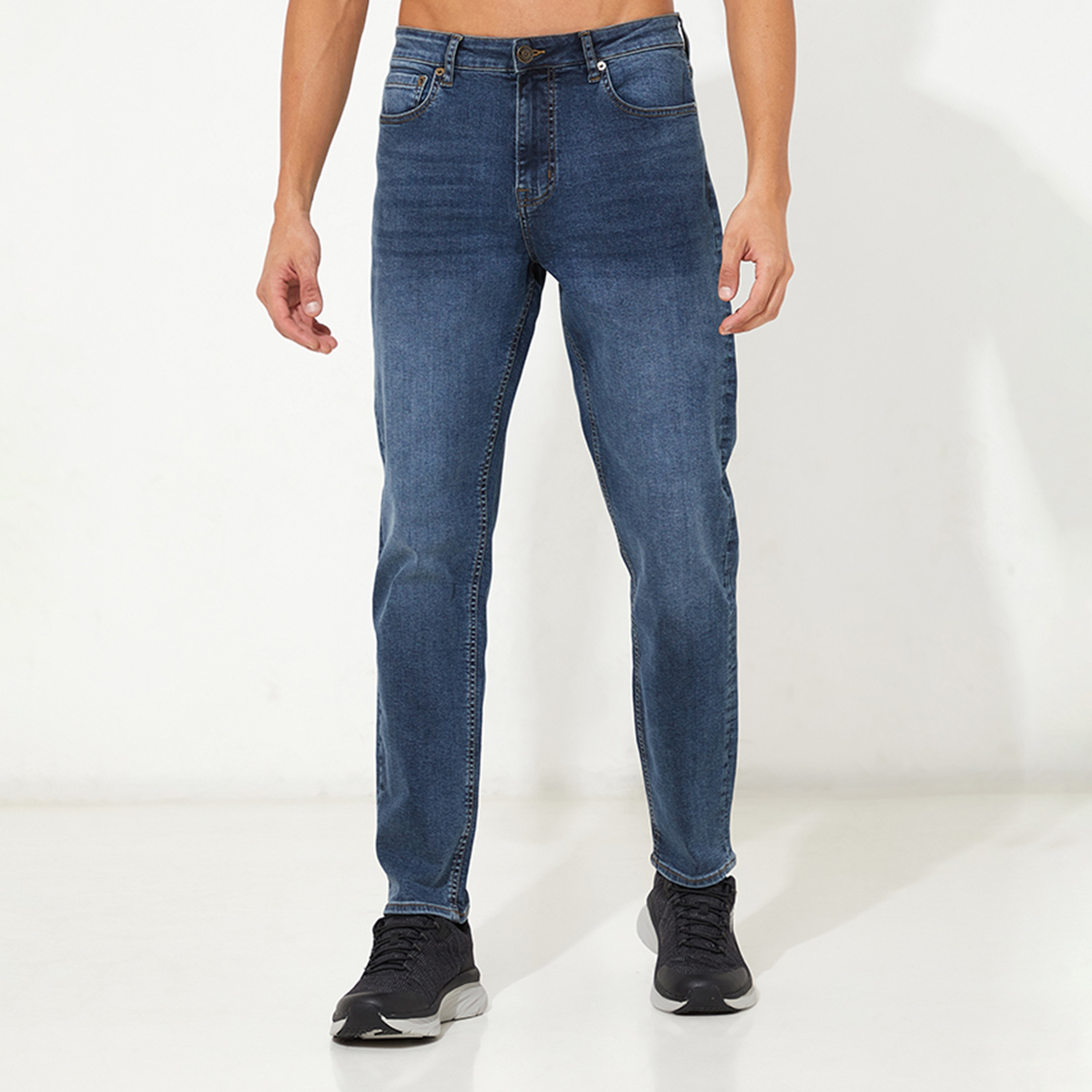 بنطال جينز من ايروبوستال ذو قصة عادية وجيب متوسط الارتفاع-men-clothing-bottoms-jeans-image-5