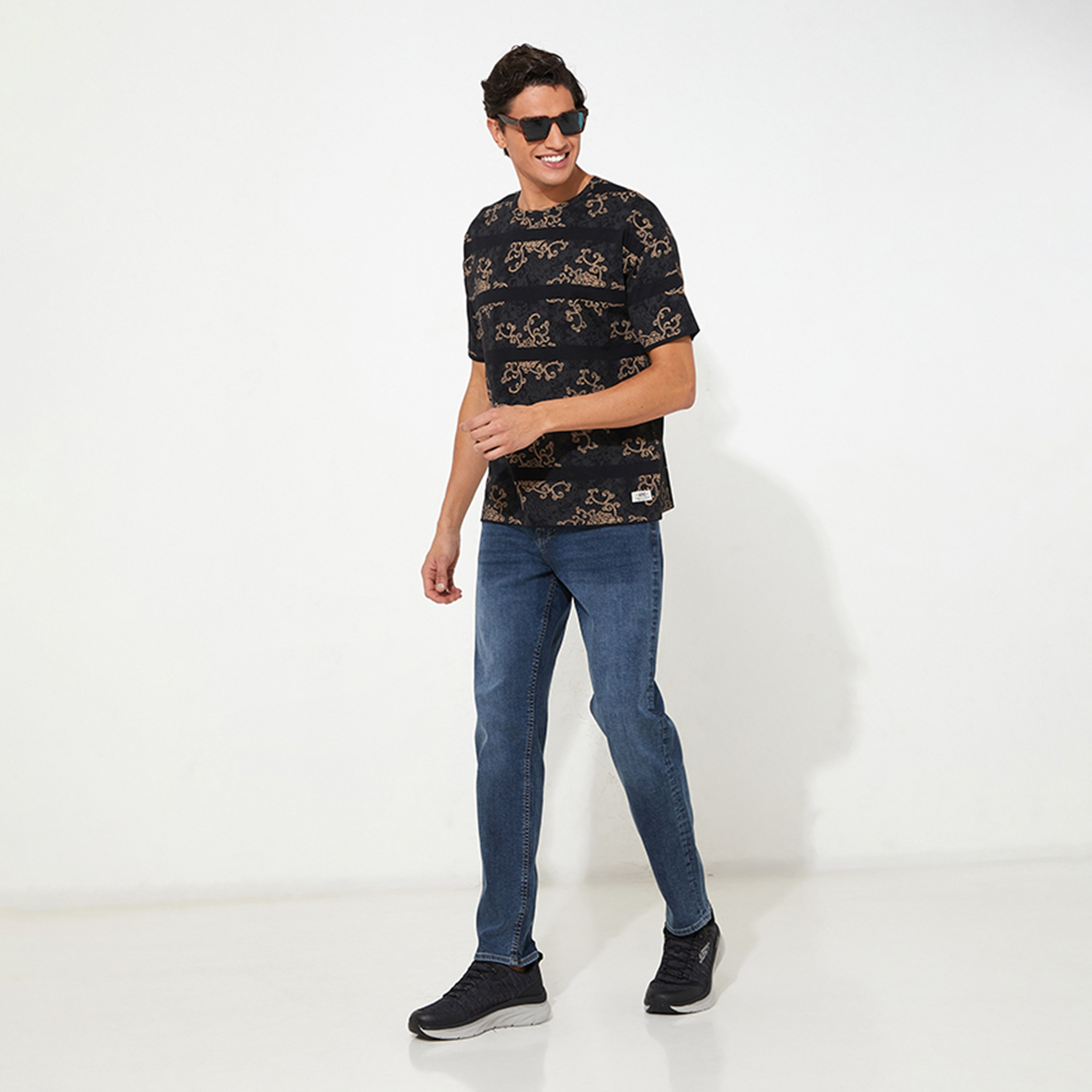بنطال جينز من ايروبوستال ذو قصة عادية وجيب متوسط الارتفاع-men-clothing-bottoms-jeans-image-6