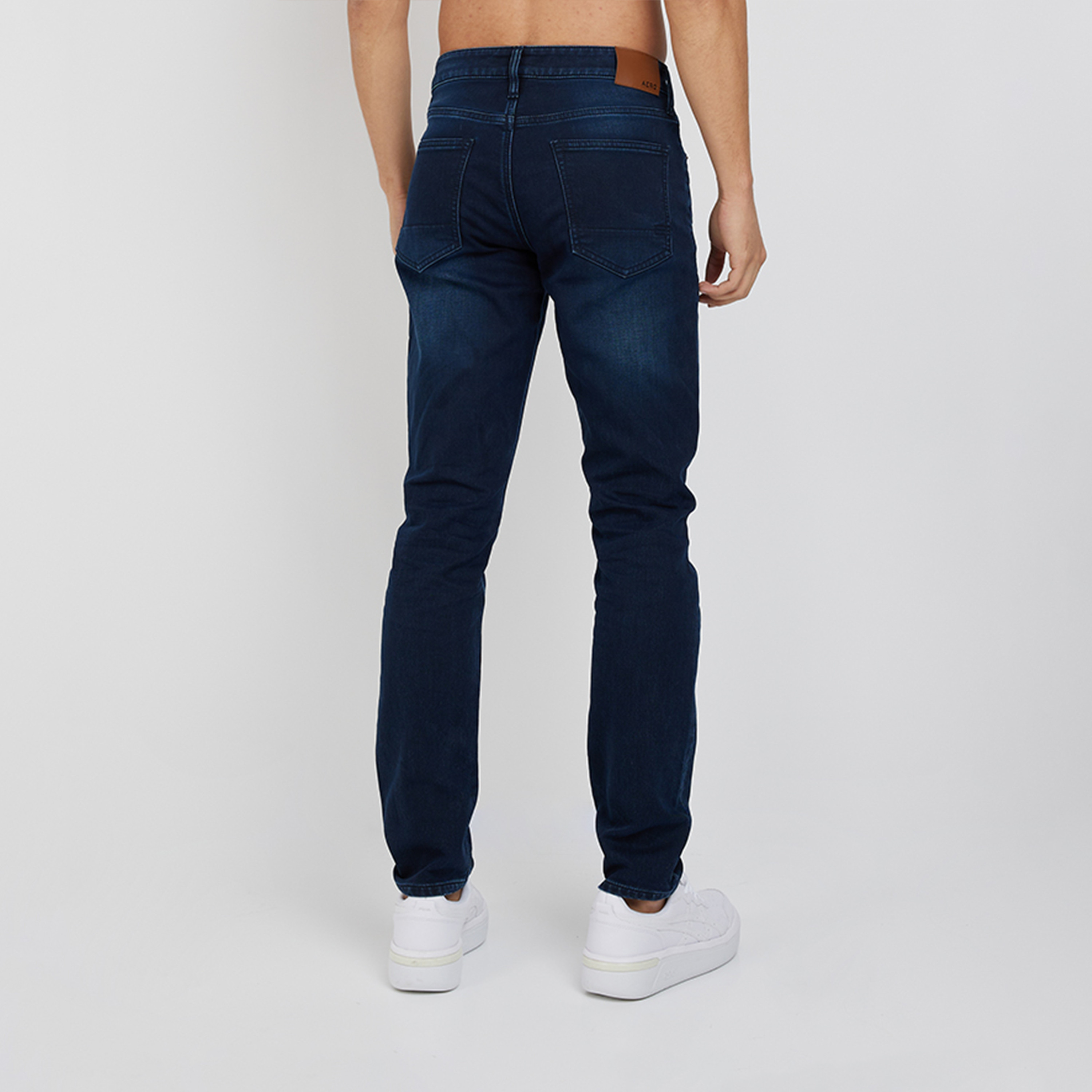 ايروبوستيل- بنطلون جينز رجالي ضيق بخصر متوسط ​​وبلون داكن مغسول-men-clothing-bottoms-jeans-image-4