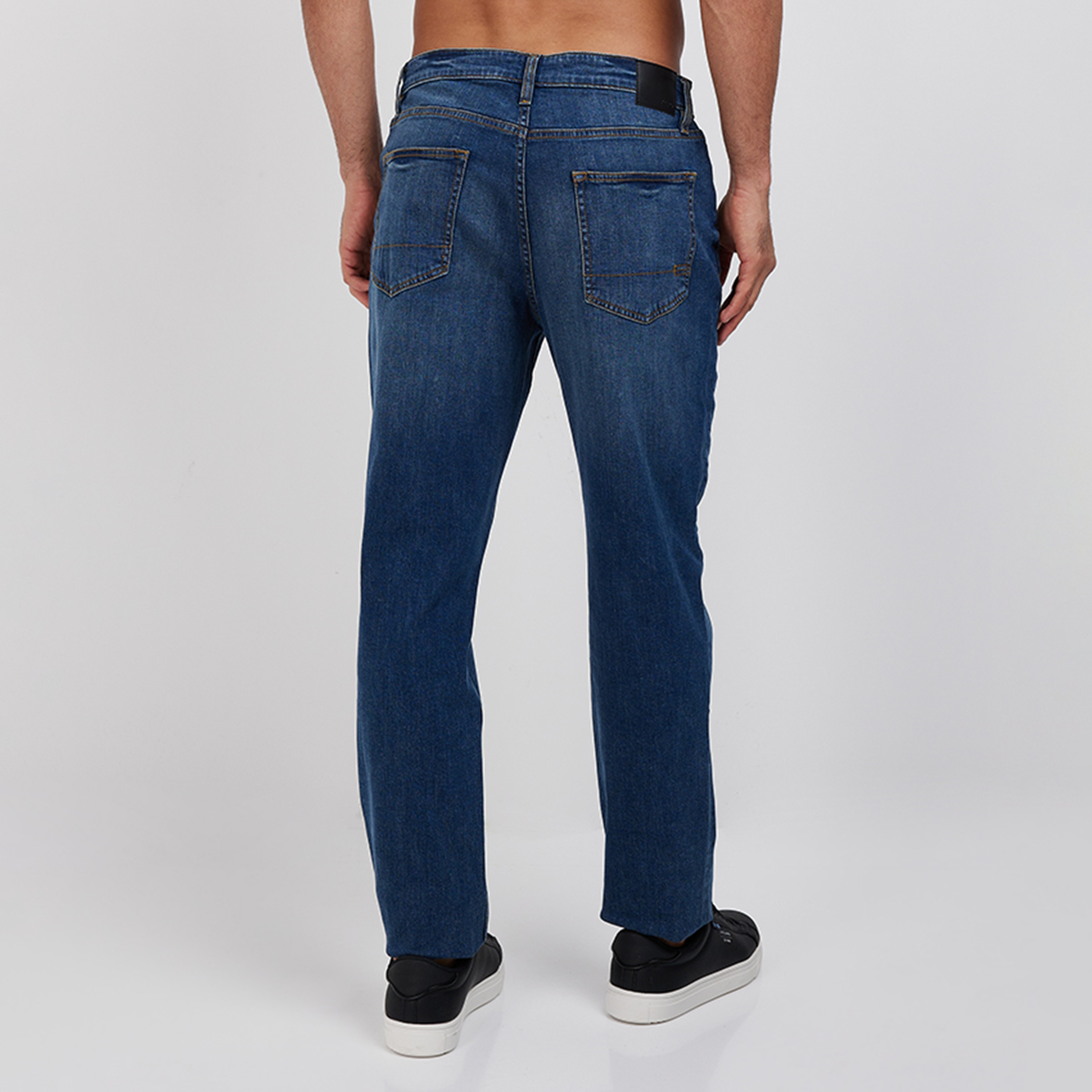 Aeropostale Plain Mid-Rise Button and Zip Fly Men's Jeans-men-clothing-bottoms-jeans-image-4