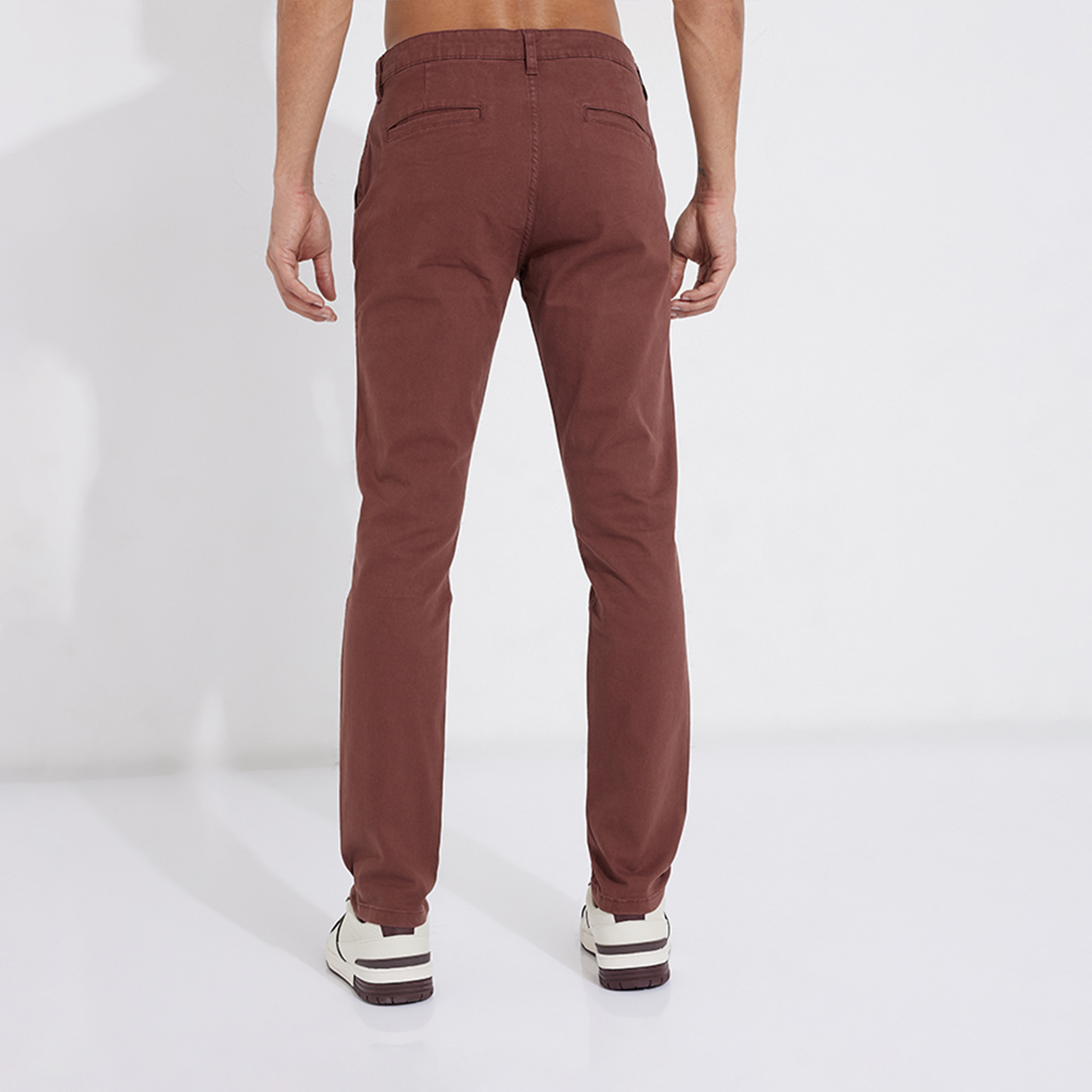 ايروبوستيل- بنطلون شينو رجالي سادة بقصّة نحيفة وخصر متوسط ​​وغسيل-men-clothing-bottoms-trousersandchinos-chinos-image-4