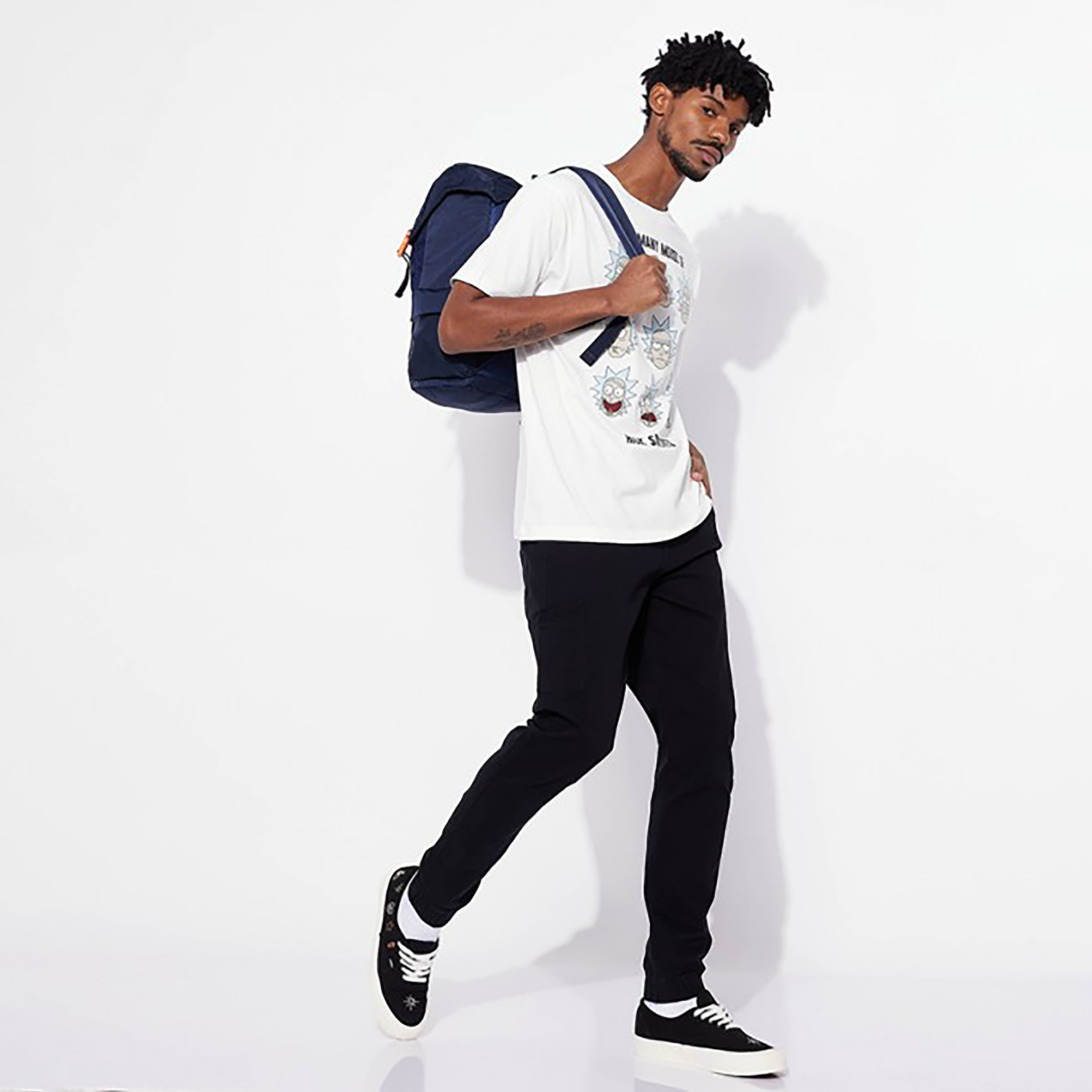 Aeropostale Plain Mid-Rise Joggers with Button Closure-men-clothing-bottoms-joggers-image-2