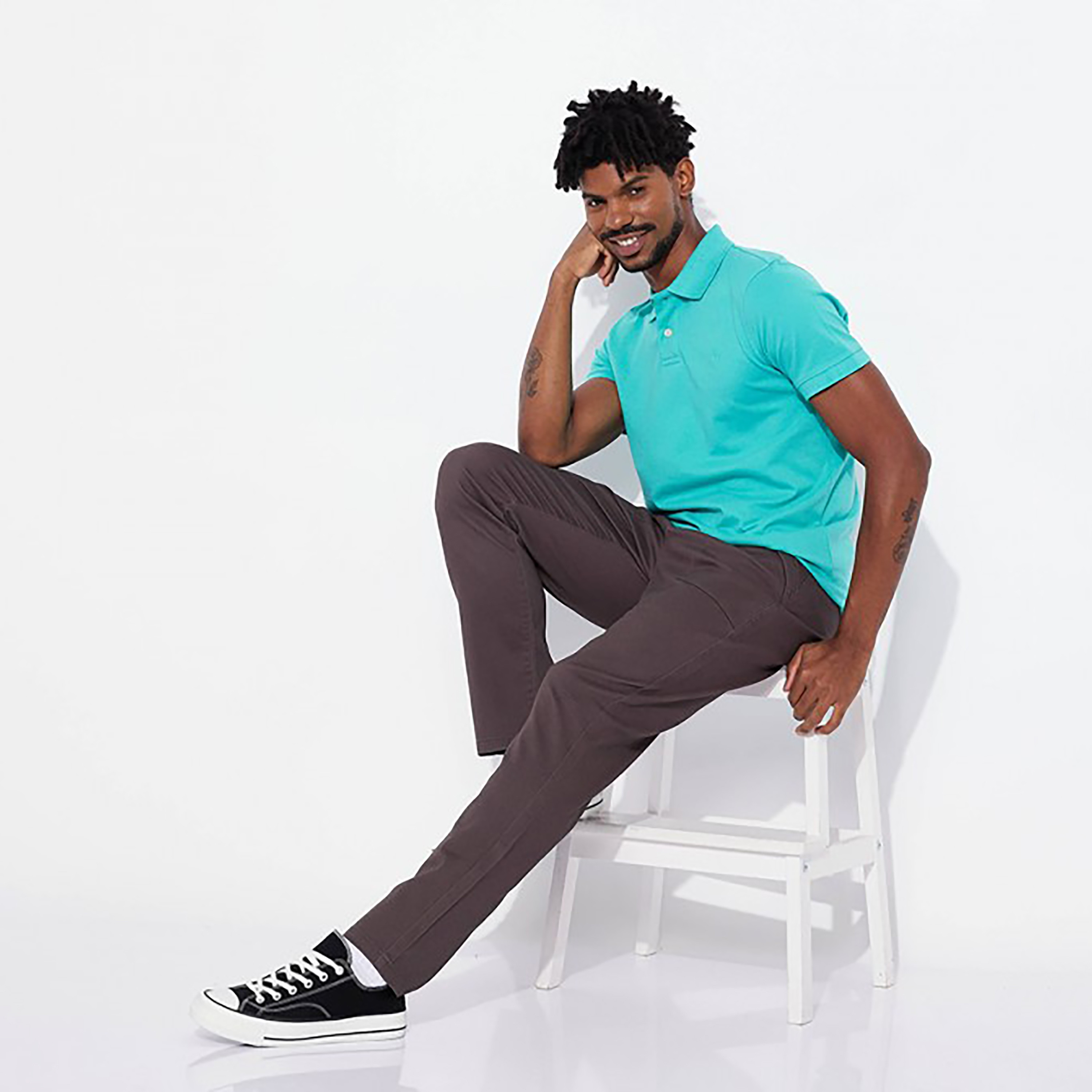 Aeropostale Plain Mid-Rise Pants with Button Closure-men-clothing-bottoms-trousersandchinos-trousers-image-6