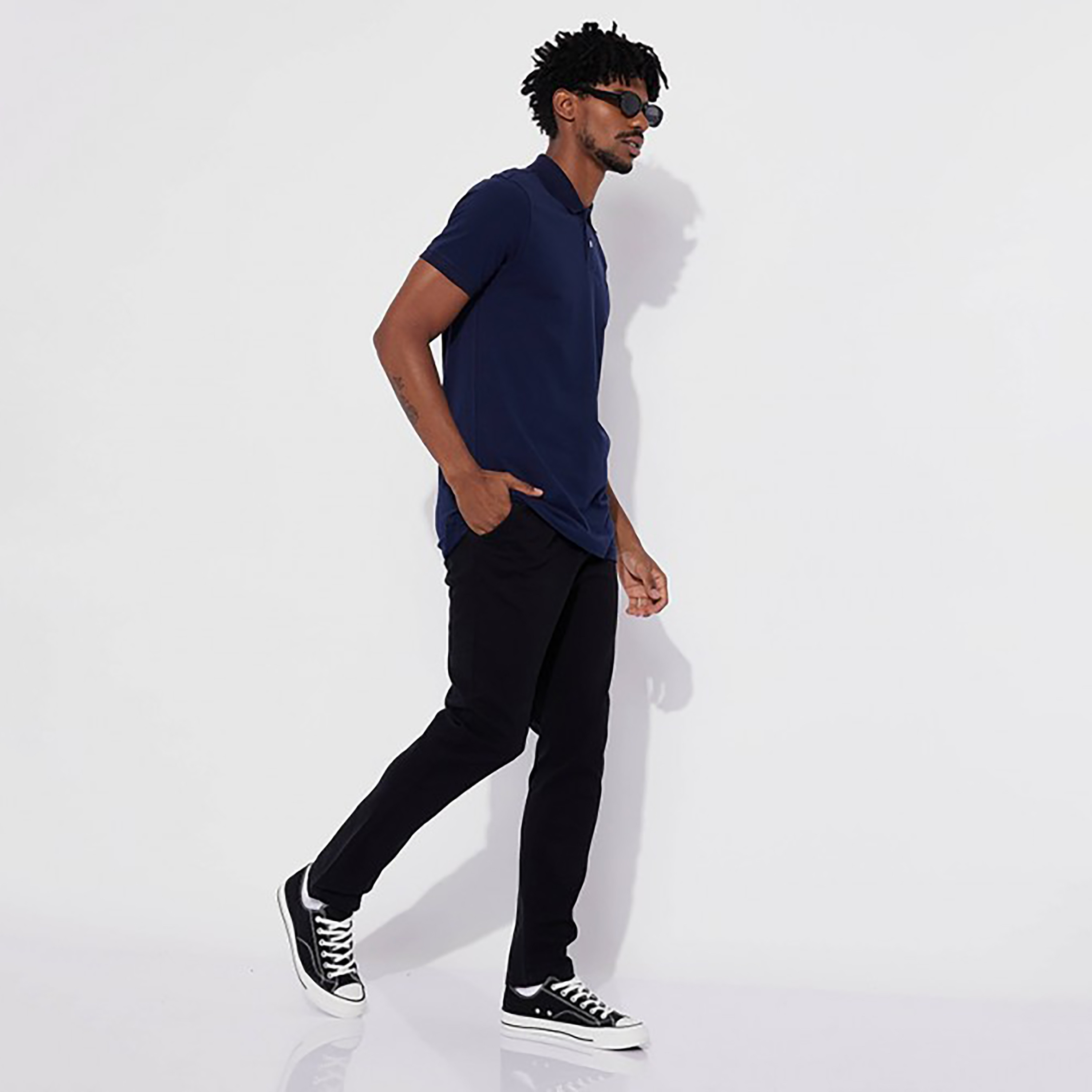 Aeropostale Plain Mid-Rise Chinos Pants with Button Closure-men-clothing-bottoms-trousersandchinos-trousers-image-2