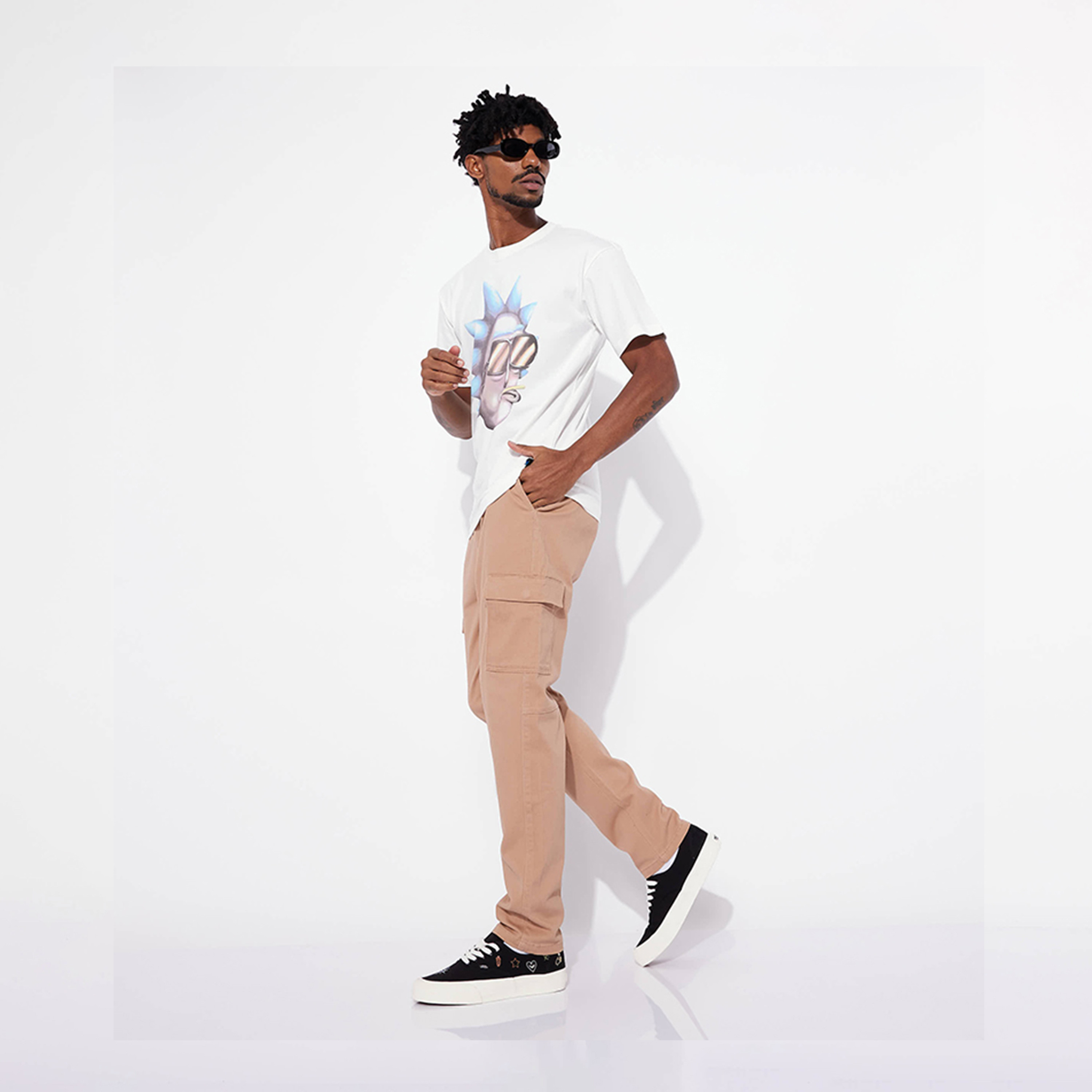 Aeropostale Men's Solid Slim Fit Mid-Rise Cargo-men-clothing-bottoms-joggers-image-2