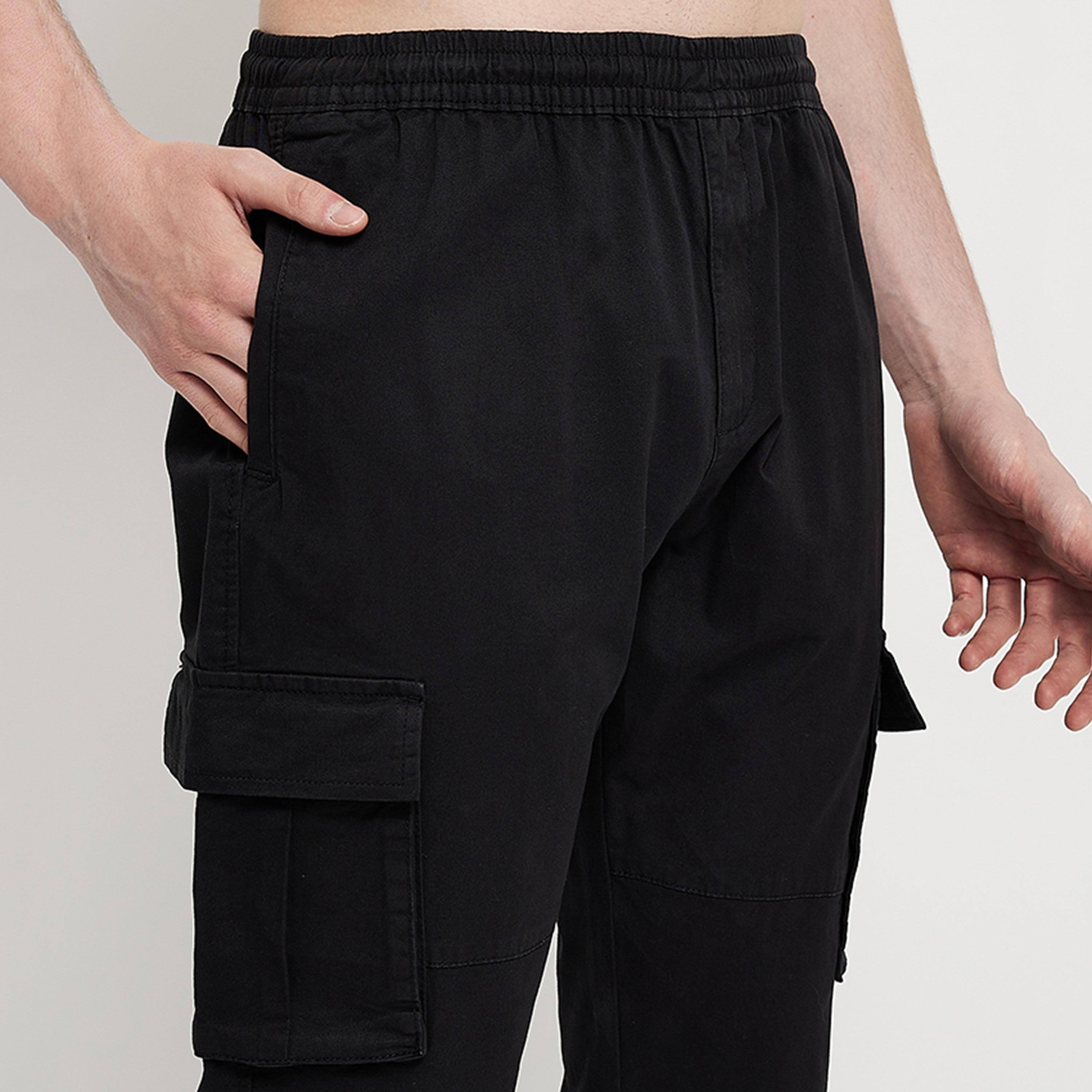 بنطال رياضي مطاطي متوسط الارتفاع للرجال من أيروبوستال-men-clothing-bottoms-joggers-image-3
