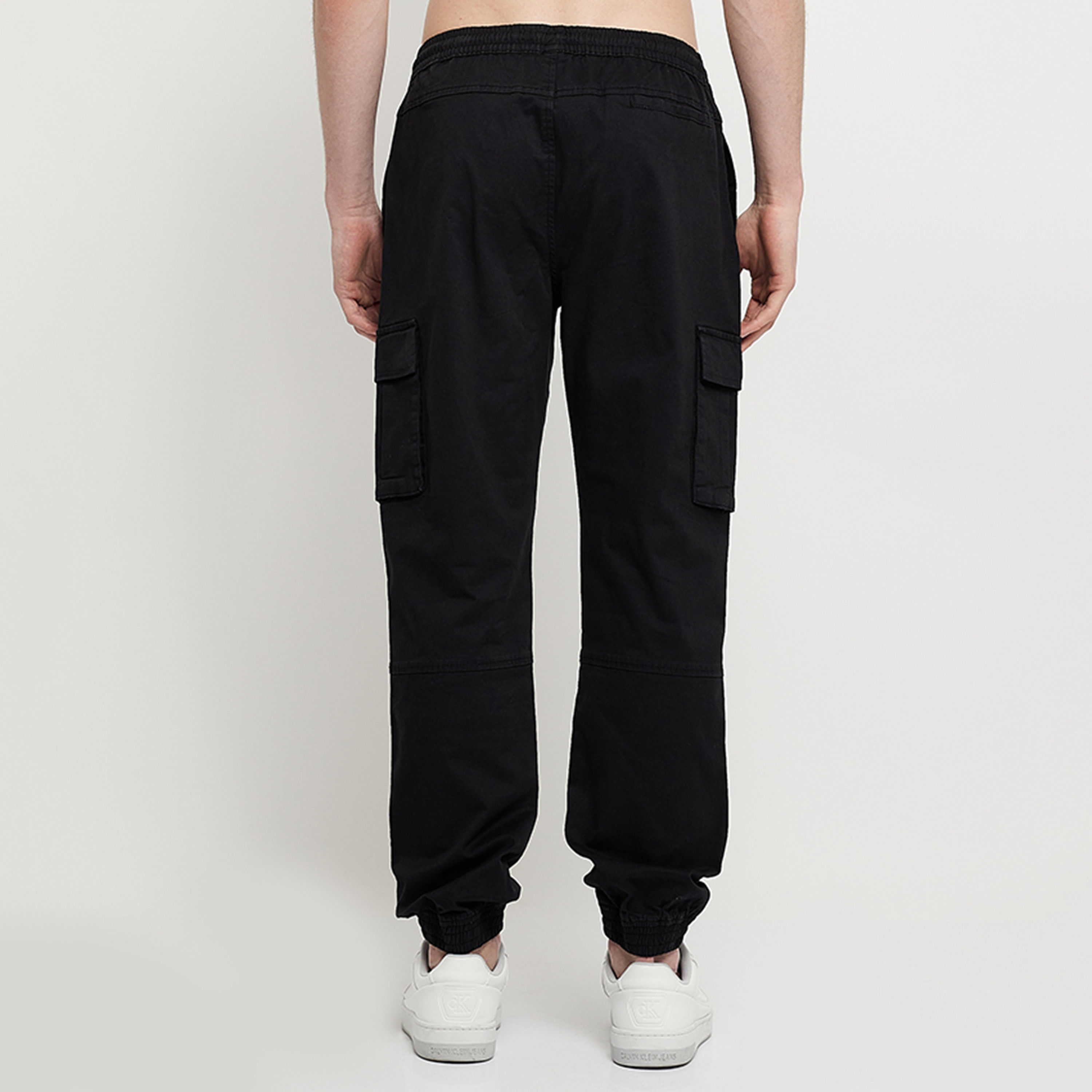 بنطال رياضي مطاطي متوسط الارتفاع للرجال من أيروبوستال-men-clothing-bottoms-joggers-image-4