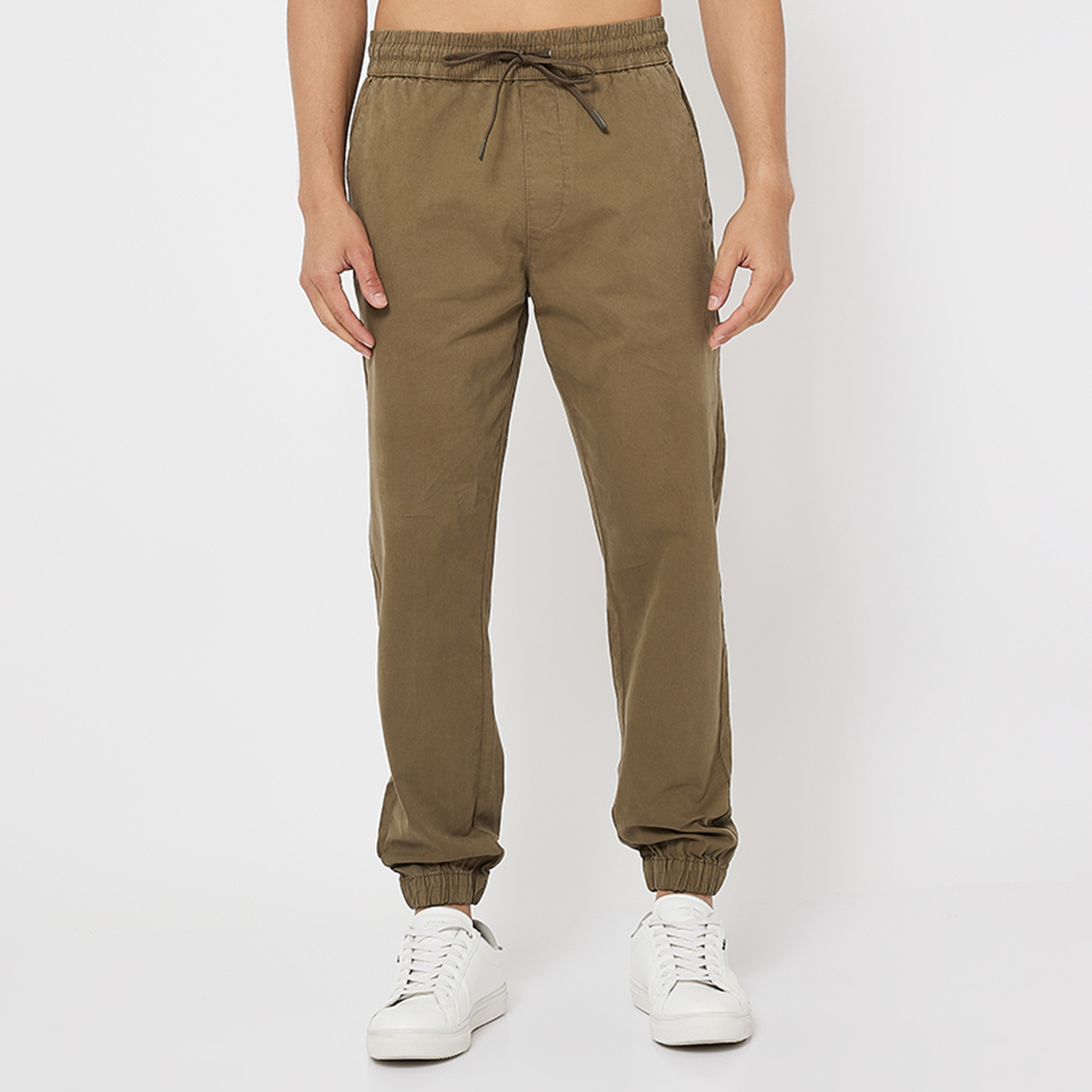 بنطال ركض رجالي سادة بخصر متوسط ورباط من أيروبوستال-men-clothing-bottoms-joggers-image-1