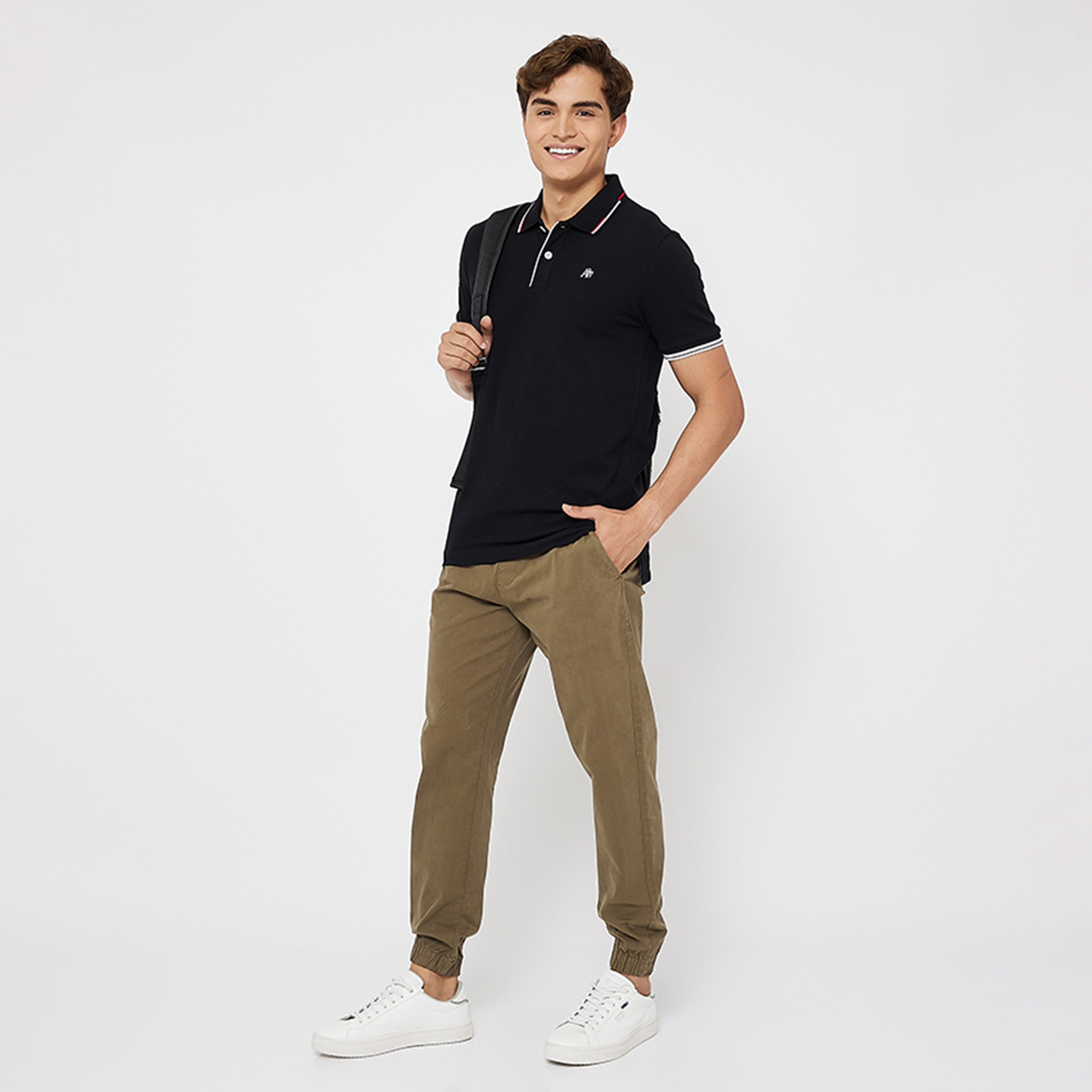 بنطال ركض رجالي سادة بخصر متوسط ورباط من أيروبوستال-men-clothing-bottoms-joggers-image-2
