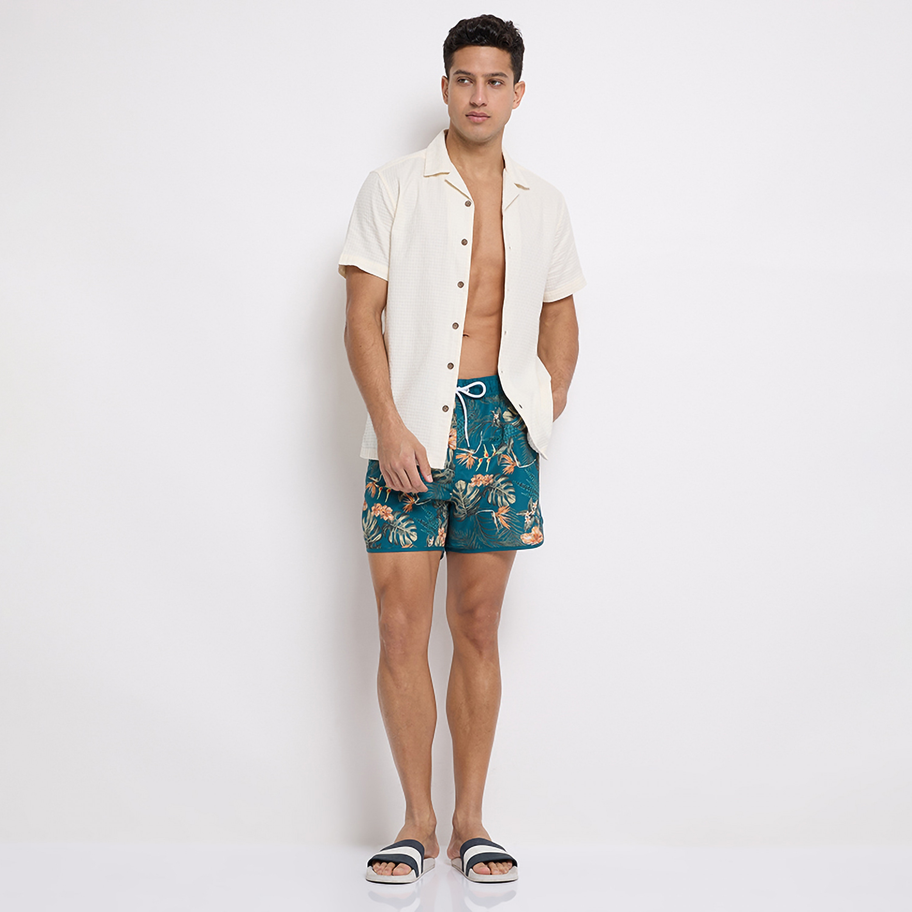 Aeropostale Printed Low Rise Drawstring Swim Shorts-men-clothing-bottoms-shorts-image-2