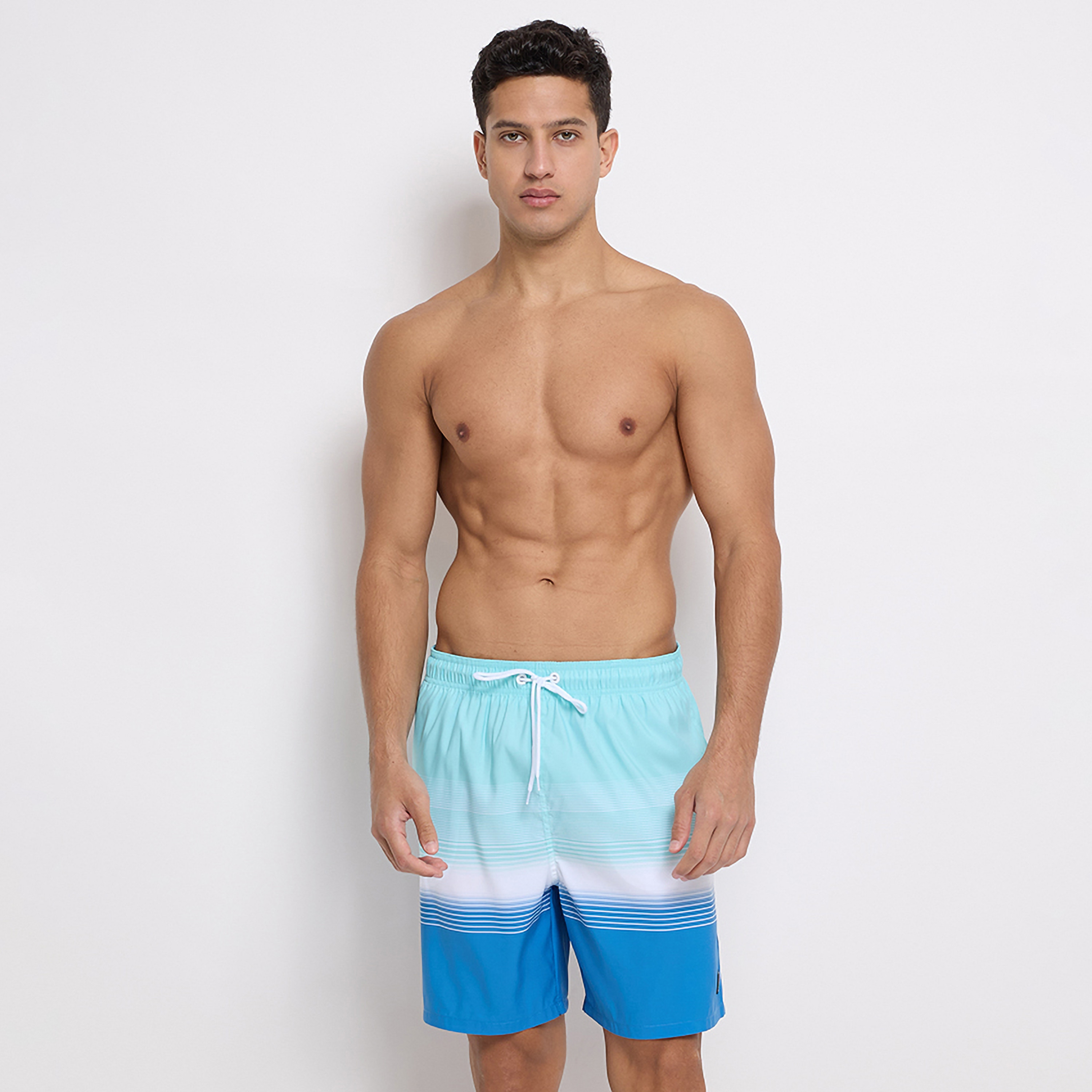 شورت سباحة ذو كولور بلوك برباط منخفض الارتفاع من ايروبوستال-men-clothing-bottoms-shorts-image-1