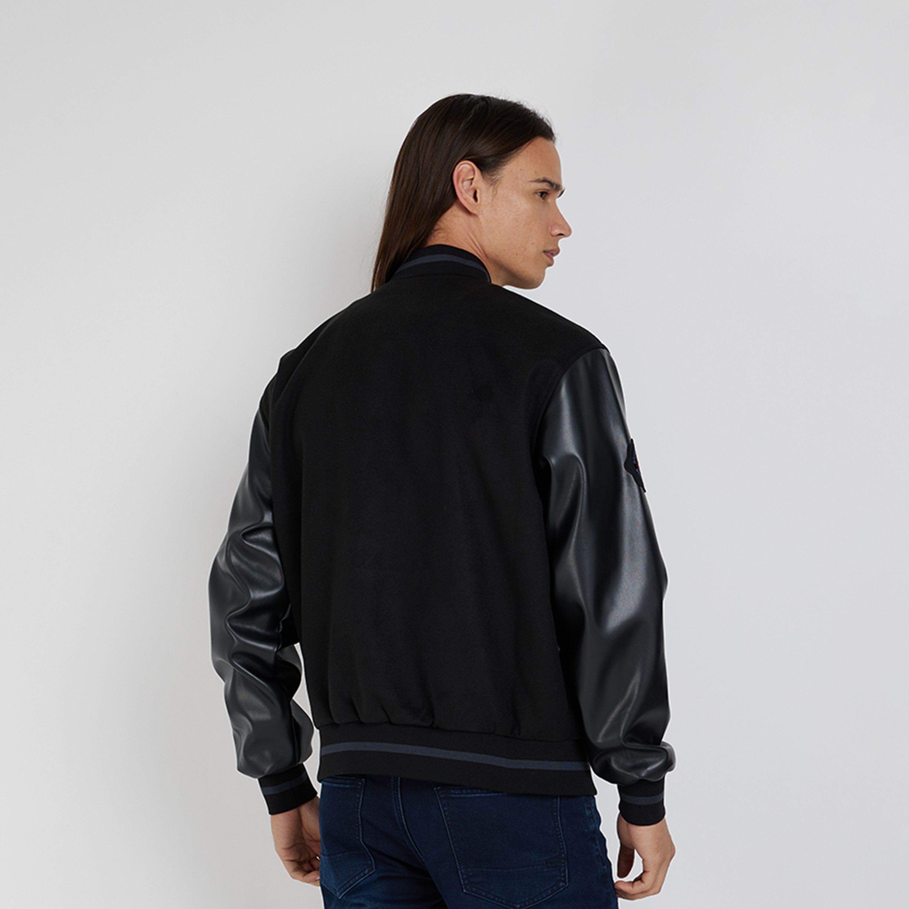 ايروبوستيل- جاكيت رجالي بشعار وياقة وأكمام طويلة-men-clothing-jacketsandblazers-jackets-image-4