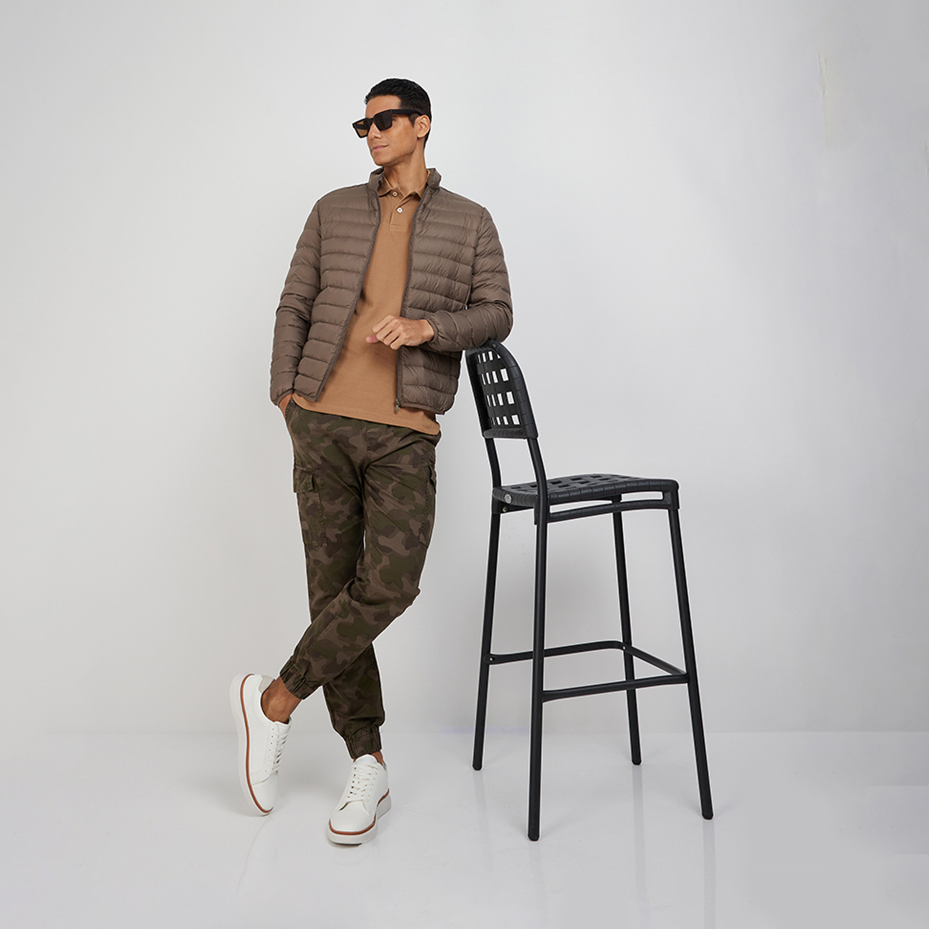 ايروبوستيل- جاكيت منفوخ سادة بياقة عالية وأكمام طويلة مبطن للرجال-men-clothing-jacketsandblazers-jackets-image-2