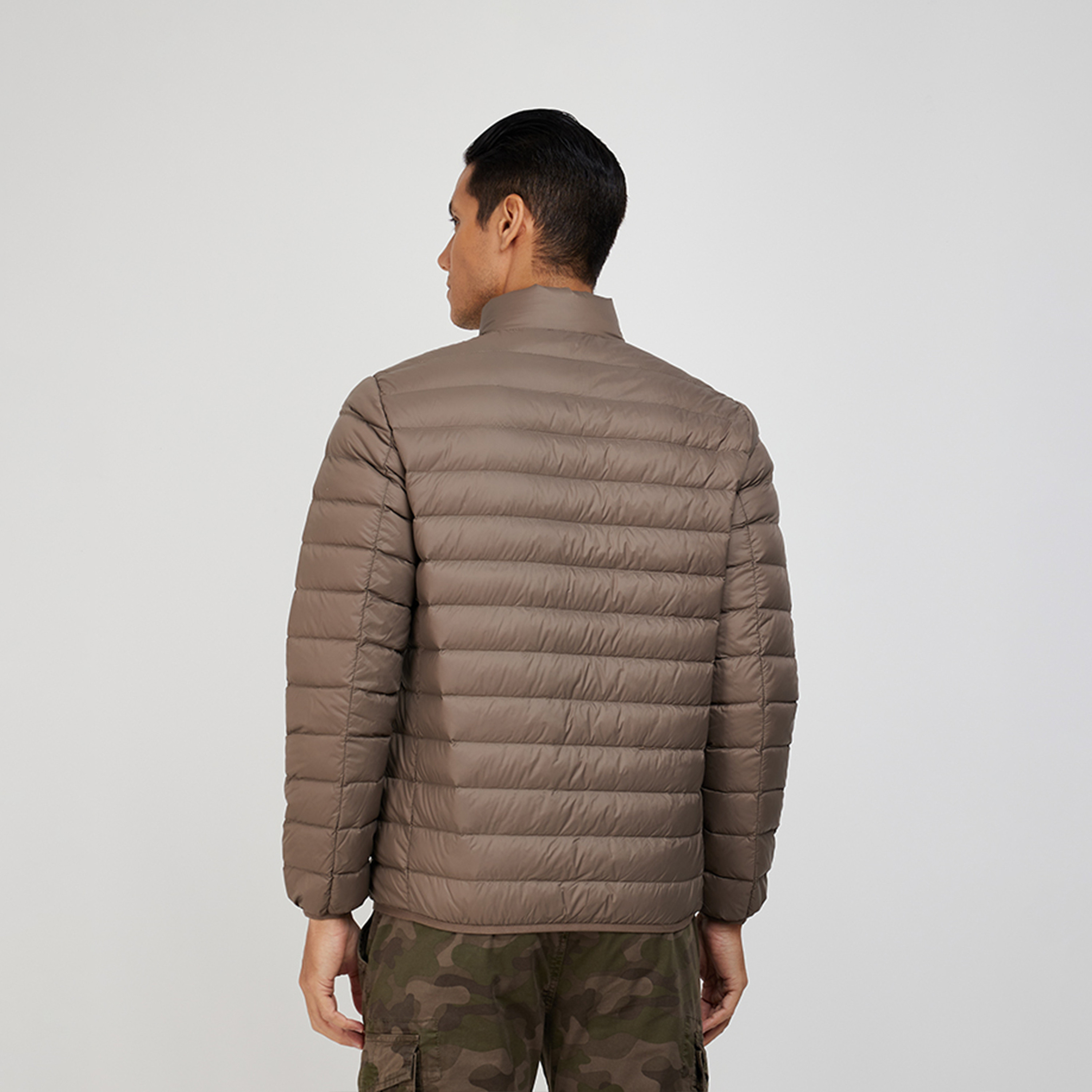 ايروبوستيل- جاكيت منفوخ سادة بياقة عالية وأكمام طويلة مبطن للرجال-men-clothing-jacketsandblazers-jackets-image-4