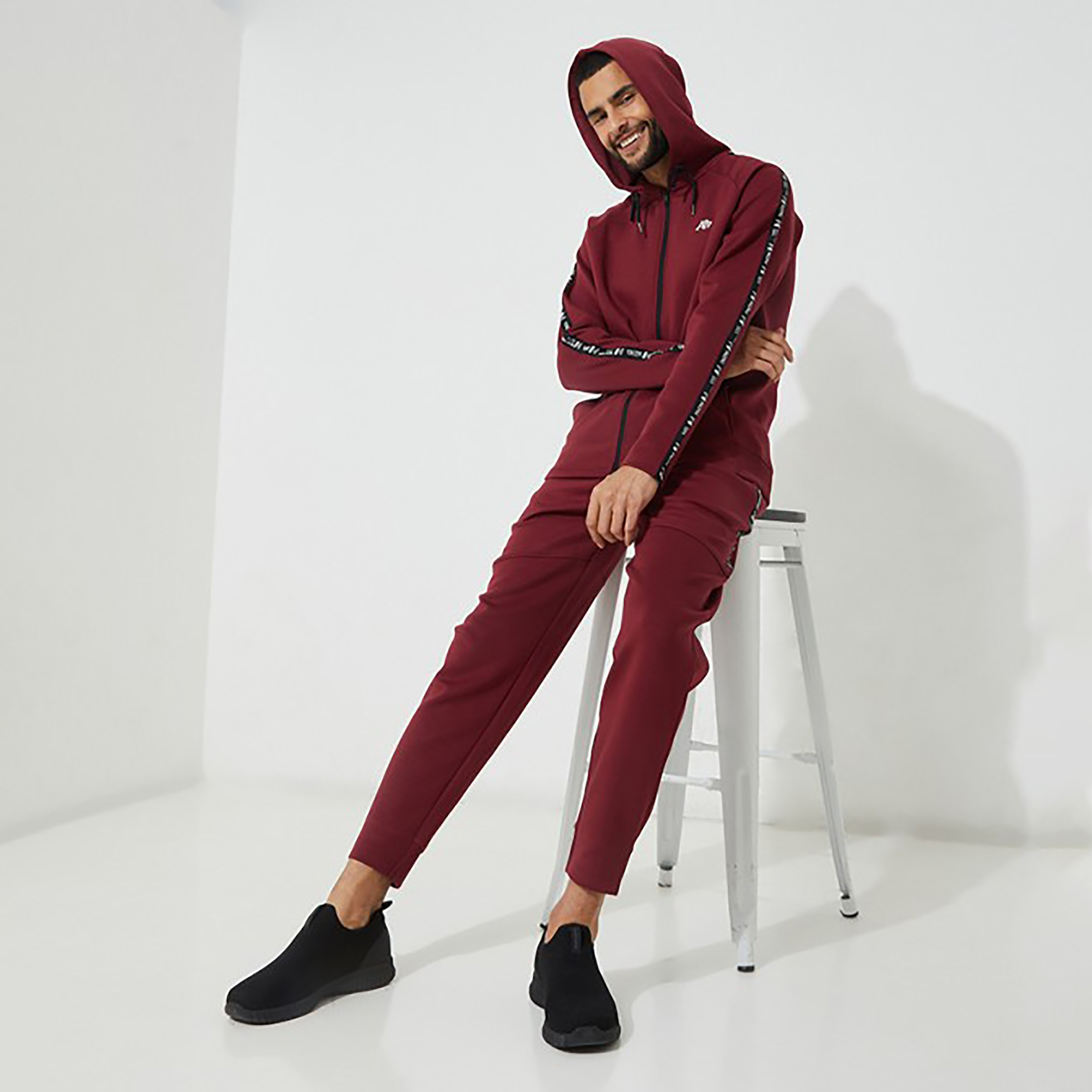 Aeropostale Plain Mid-Rise Drawstring Joggers-men-clothing-bottoms-joggers-image-2