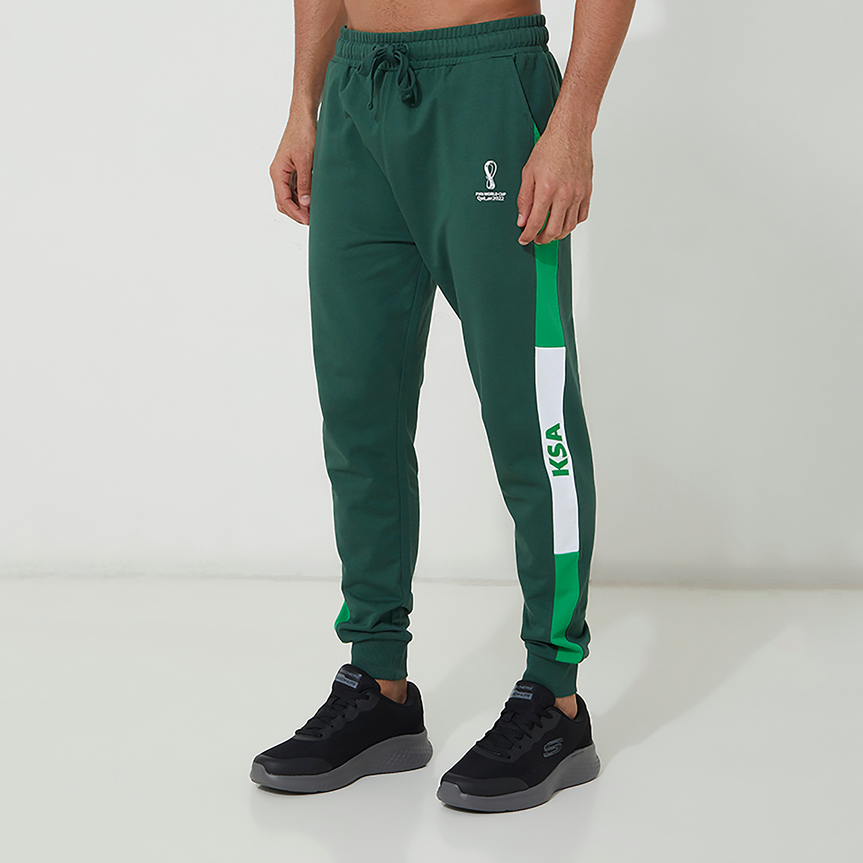 Aeropostale Men Green Printed Drawstring Joggers with Slant Pockets-sports-men-clothing-bottoms-image-1