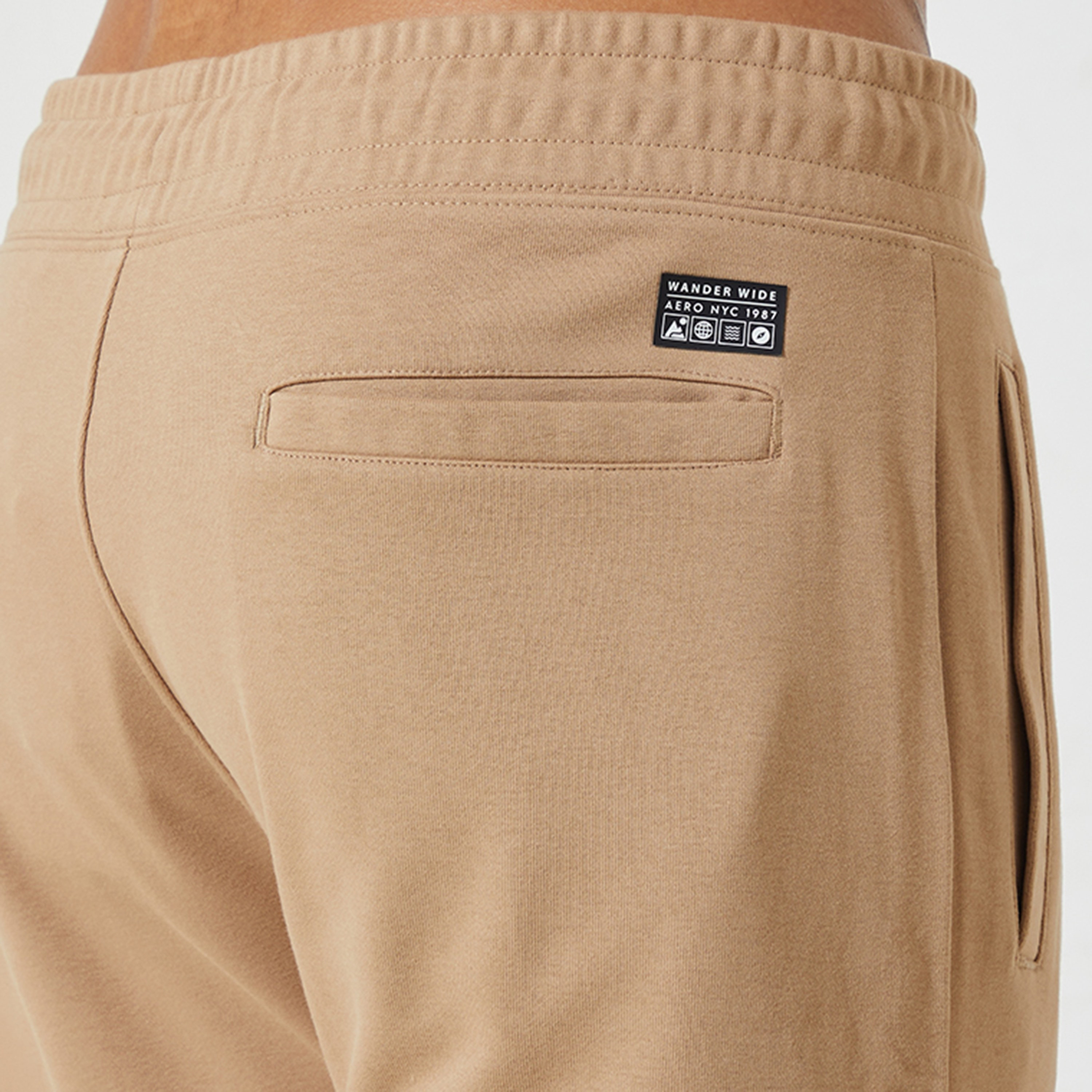 بنطال ركض رجالي سادة بخصر متوسط ورباط من أيروبوستال-men-clothing-bottoms-joggers-image-3