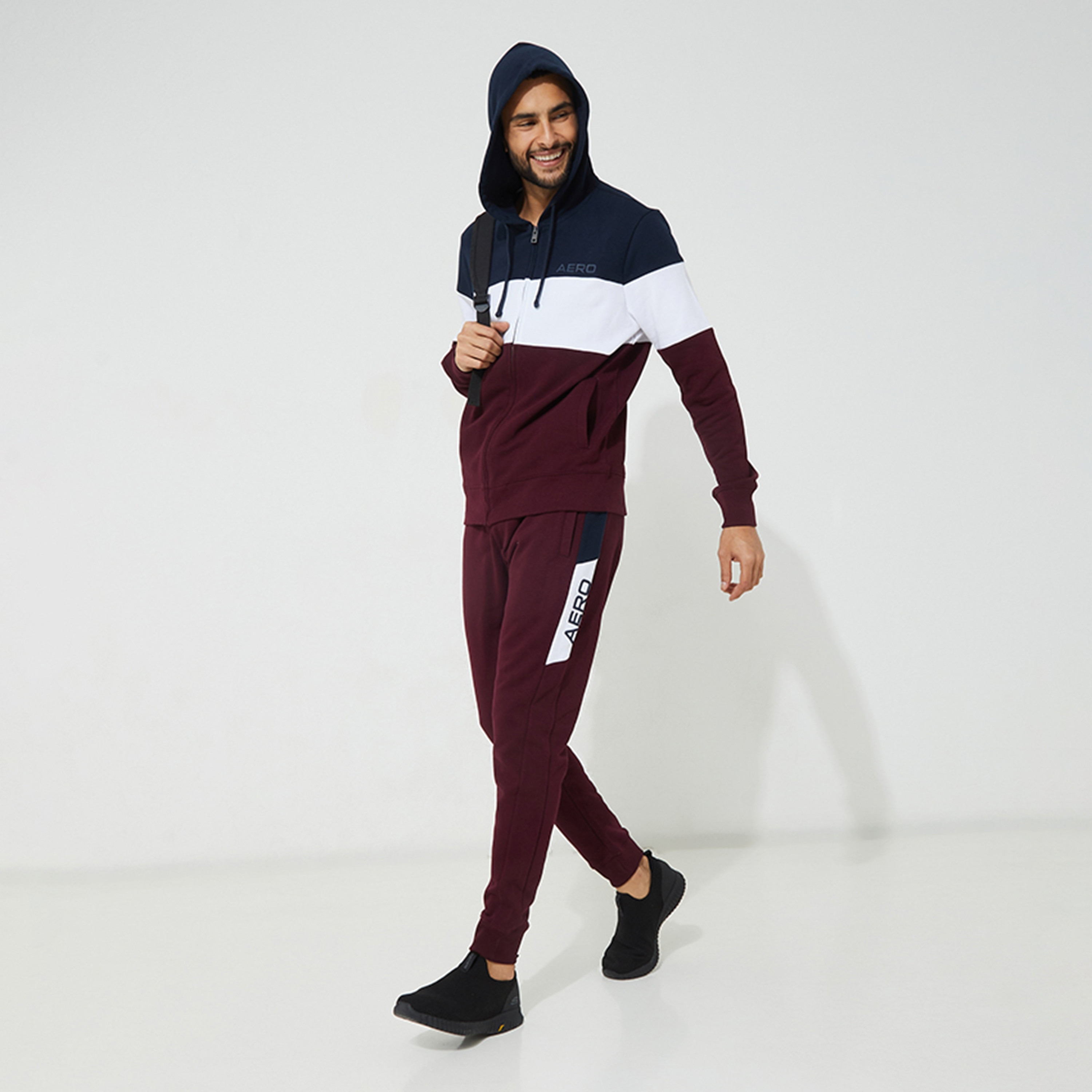 بنطال ركض رجالي بخصر متوسط ورباط مقطوع ومخيط من أيروبوستال-men-clothing-bottoms-joggers-image-6