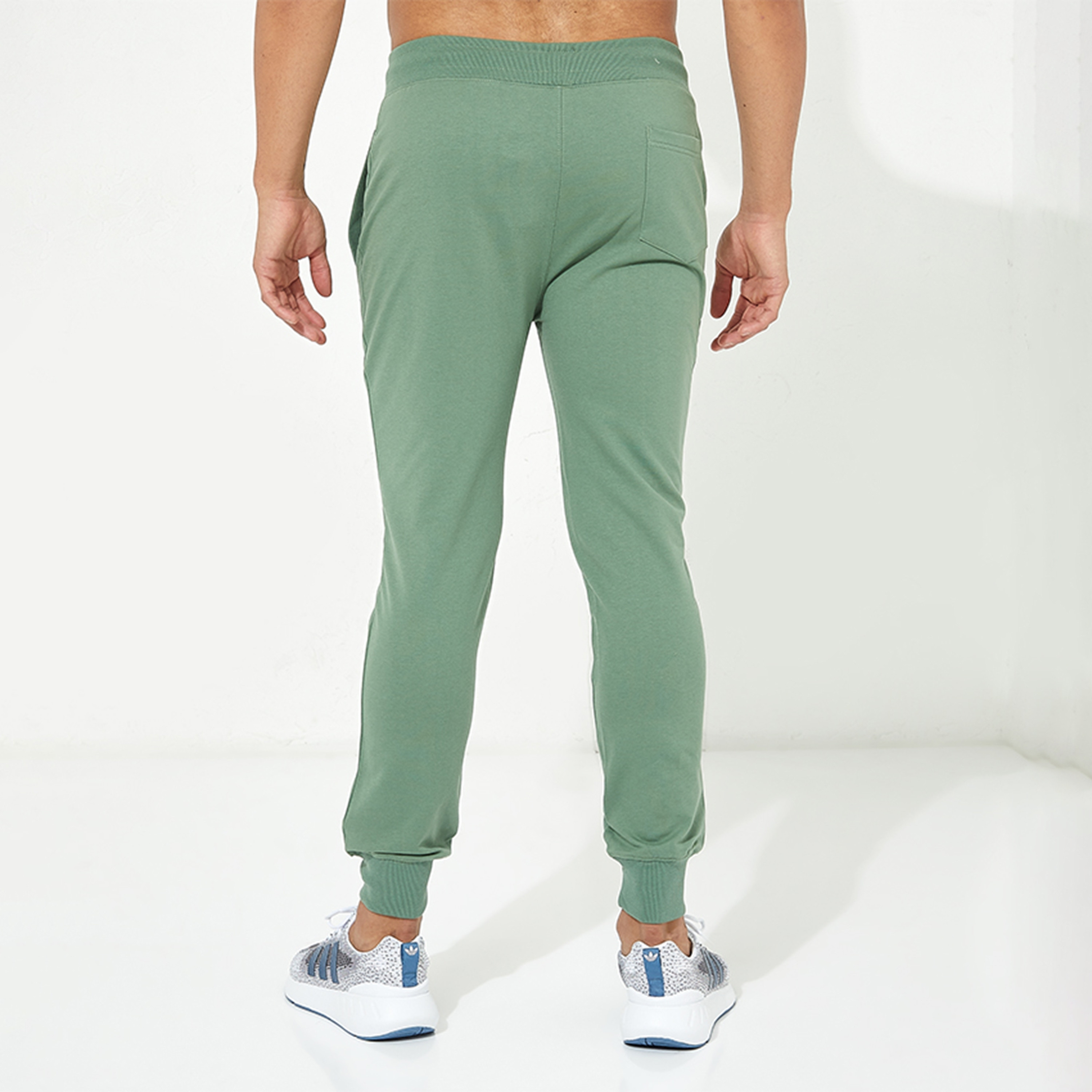 بنطال ركض رجالي سادة بخصر متوسط ورباط من أيروبوستال-men-clothing-bottoms-joggers-image-8