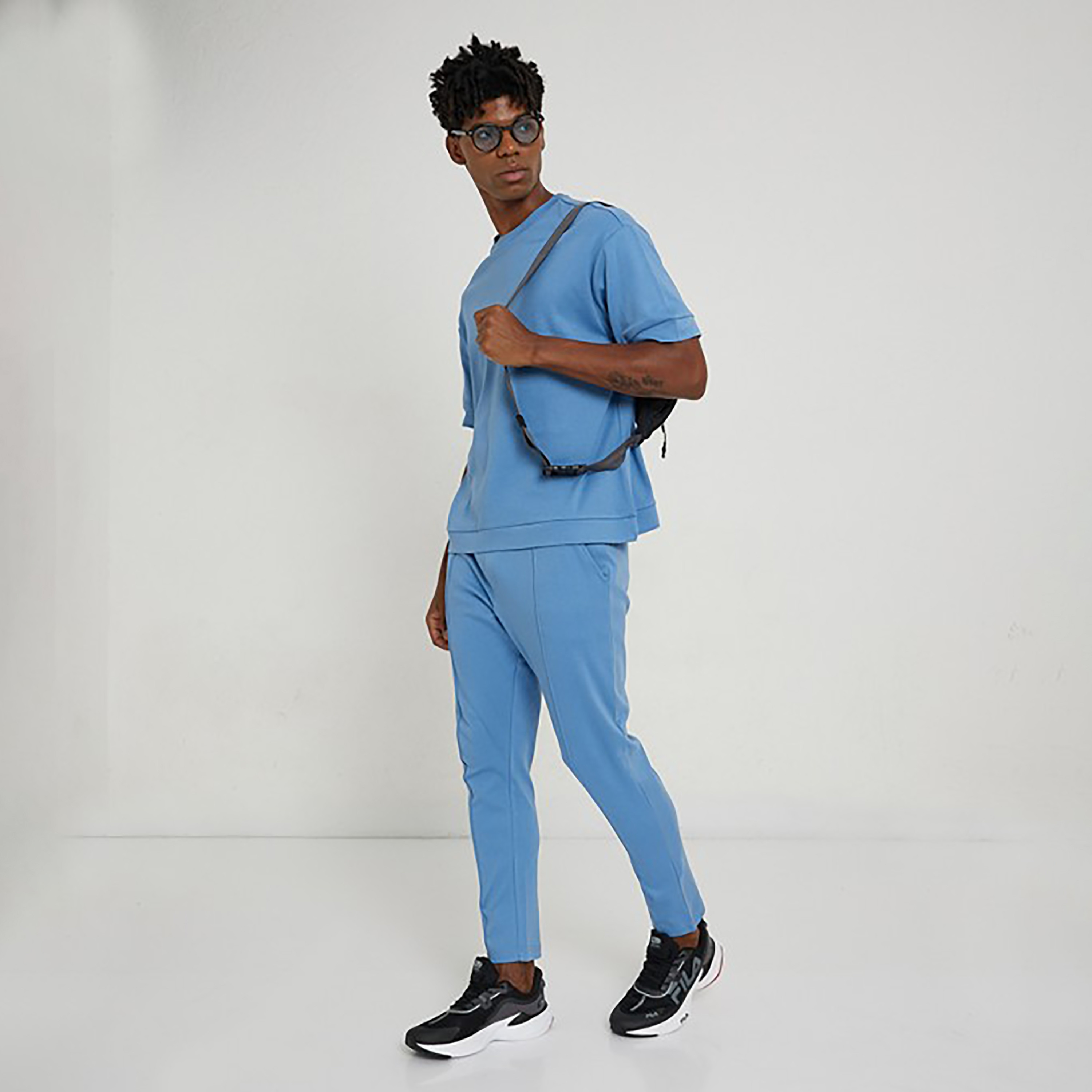 بنطال رياضة من ايروبوستال سادة برباط ذو متوسط الارتفاع-men-clothing-bottoms-joggers-image-2
