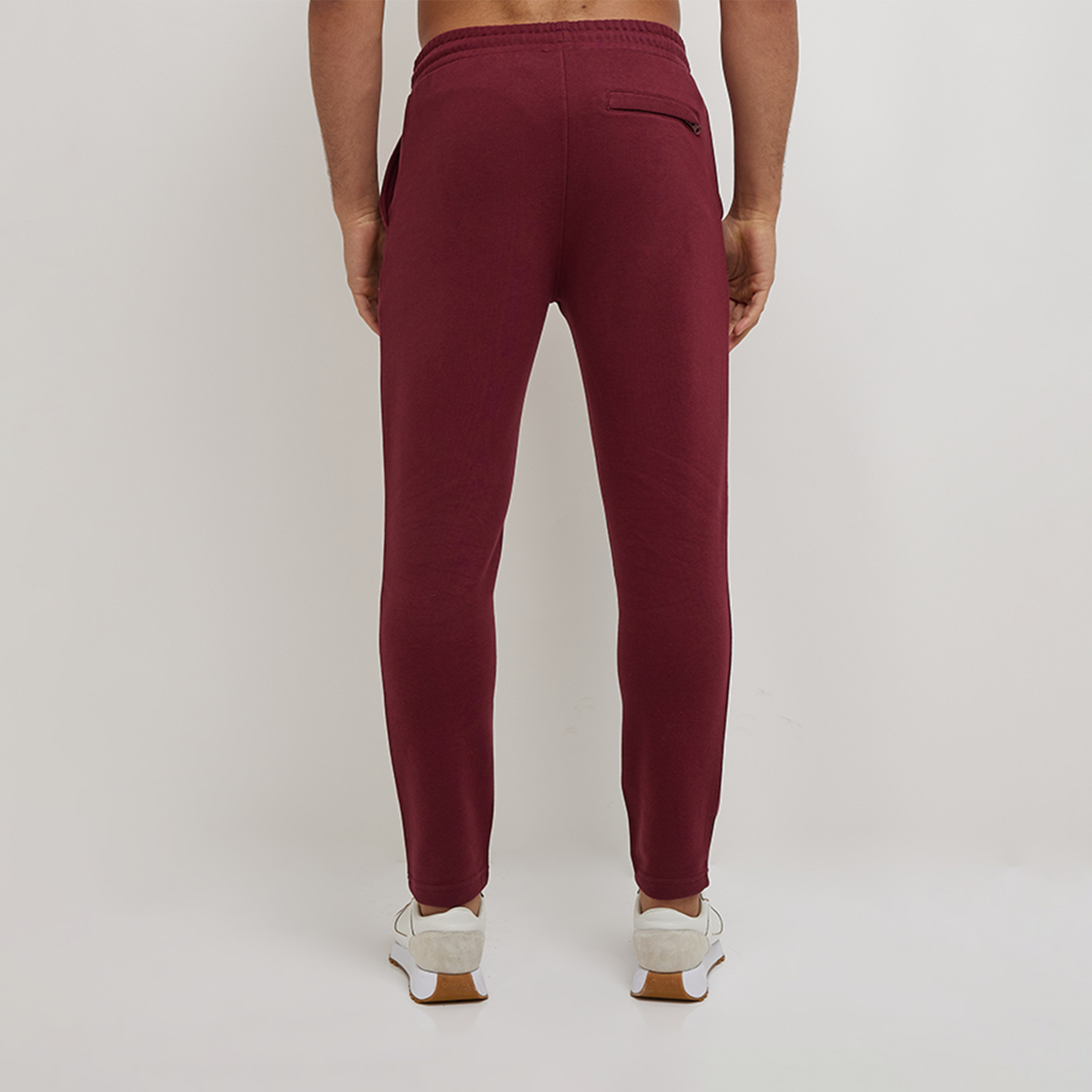 ايروبوستيل- بنطلون رياضي بشعار مرن ورباط خصر للرجال-men-clothing-bottoms-joggers-image-4