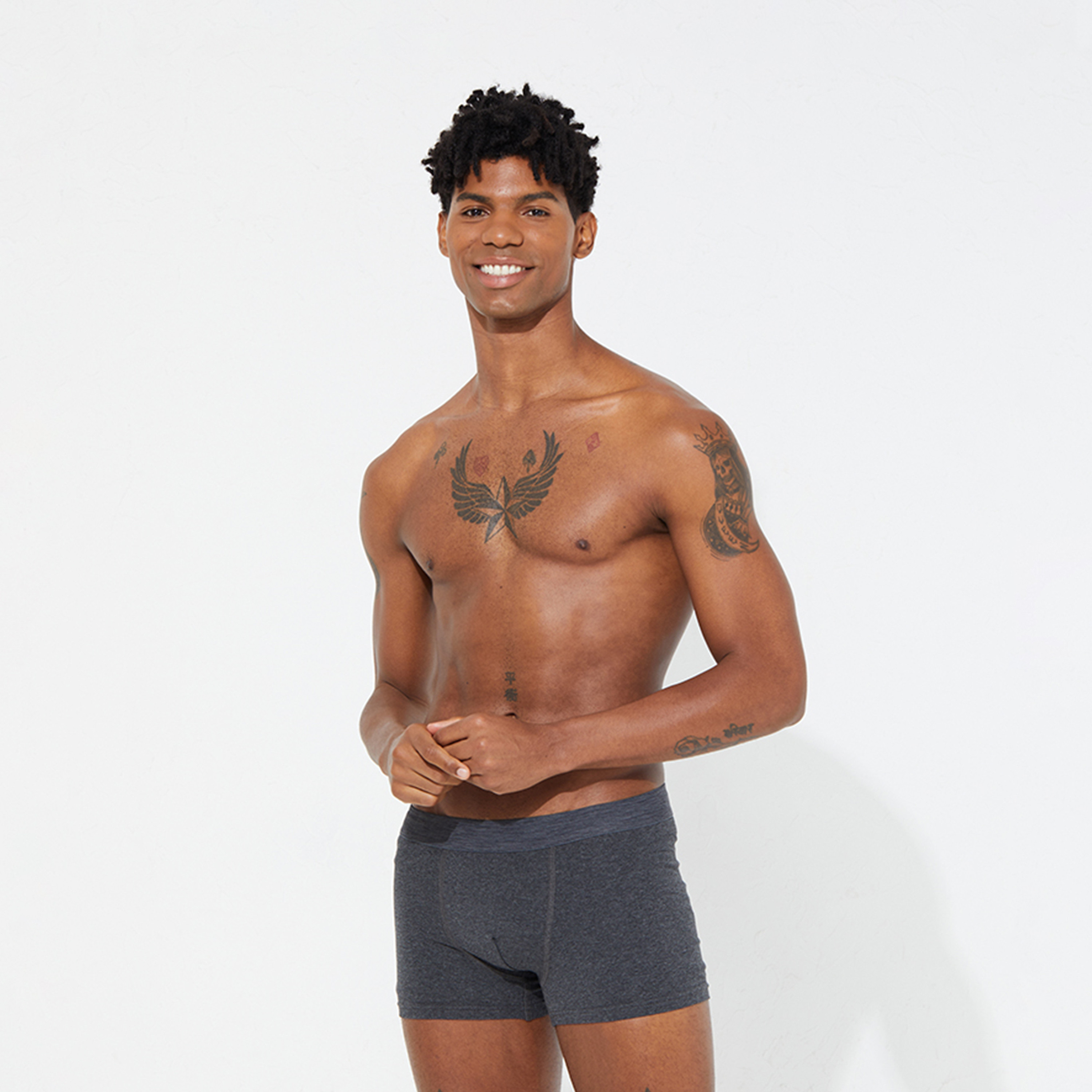 ايروبوستال- شورت- سادة- عدد 2-men-clothing-innerwear-underwear-image-2