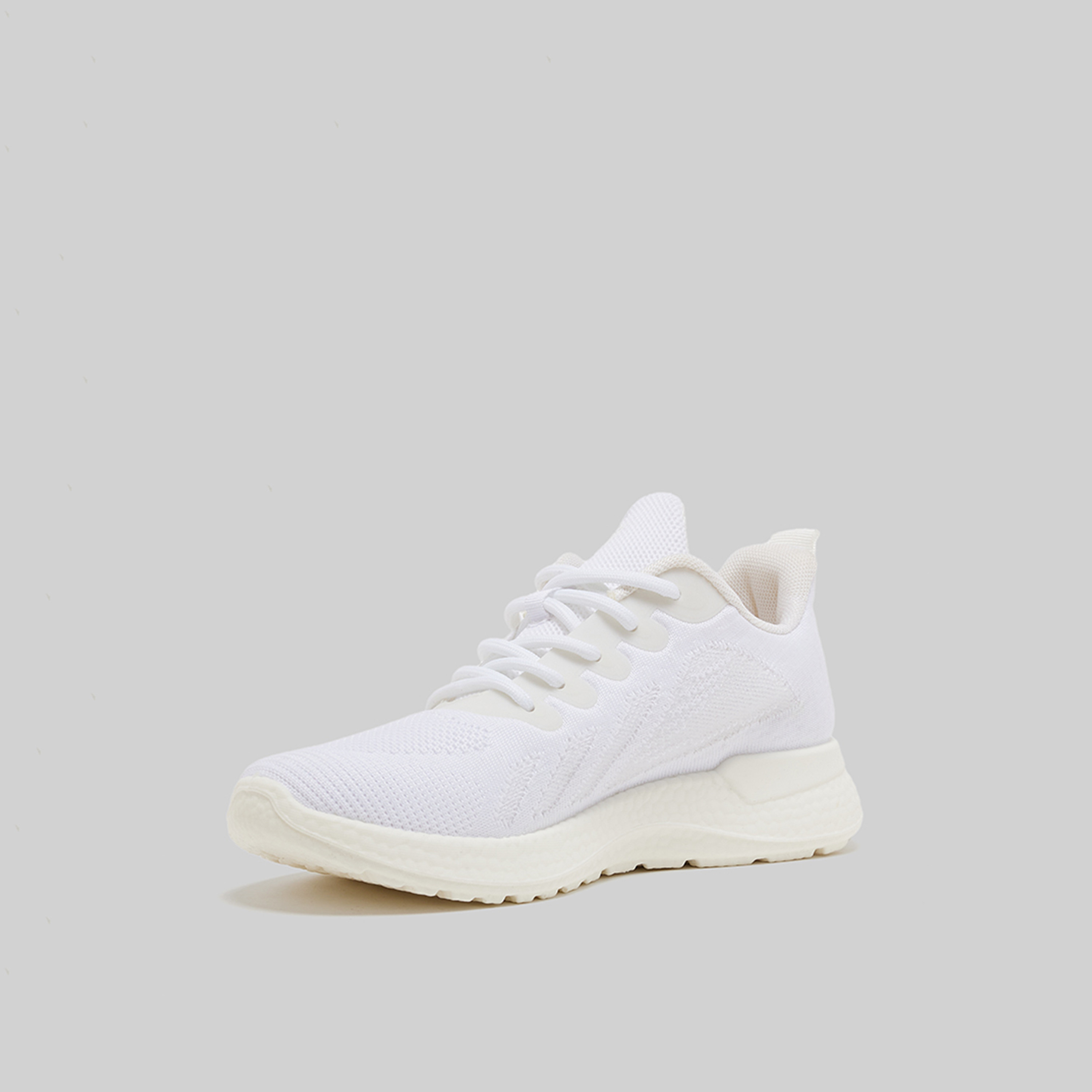 حذاء رياضي نسائي منخفض الكاحل برباط من ايروبوستال | AR73235932S24-women-shoes-sneakers-image-12