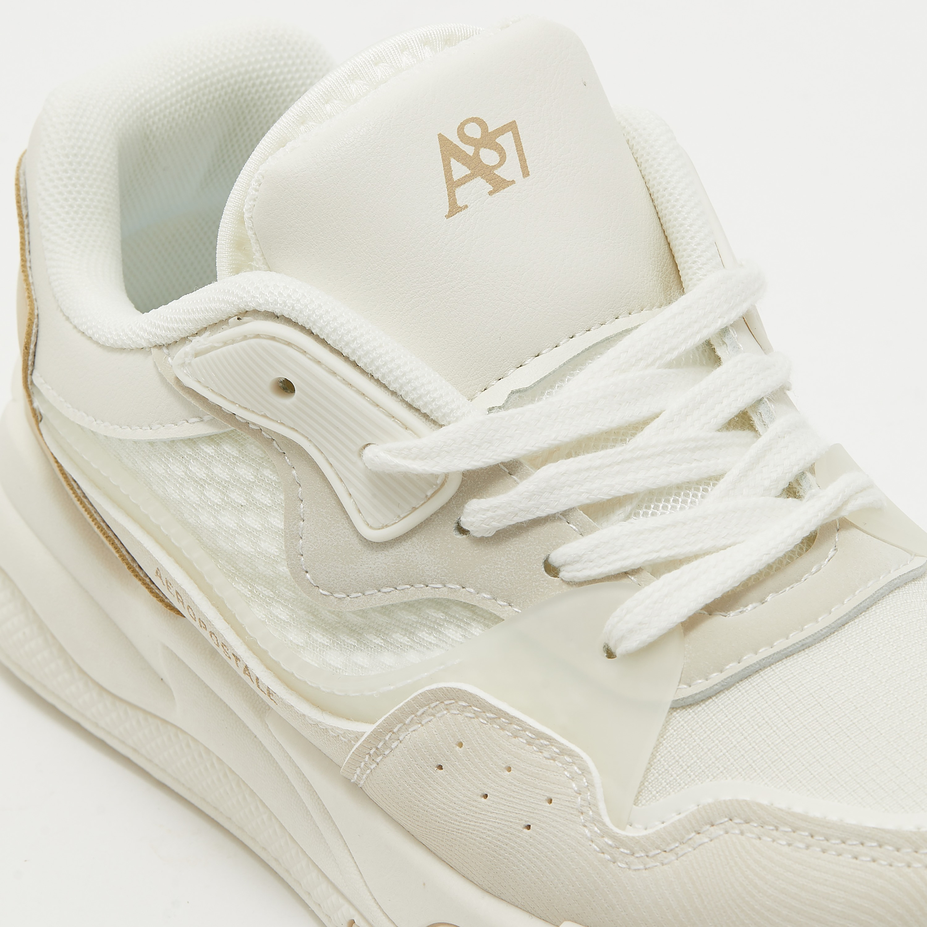 سنيكرز نسائي برباط علوي منخفض من إيروبوستال | AR73236033S24-women-shoes-sneakers-image-10