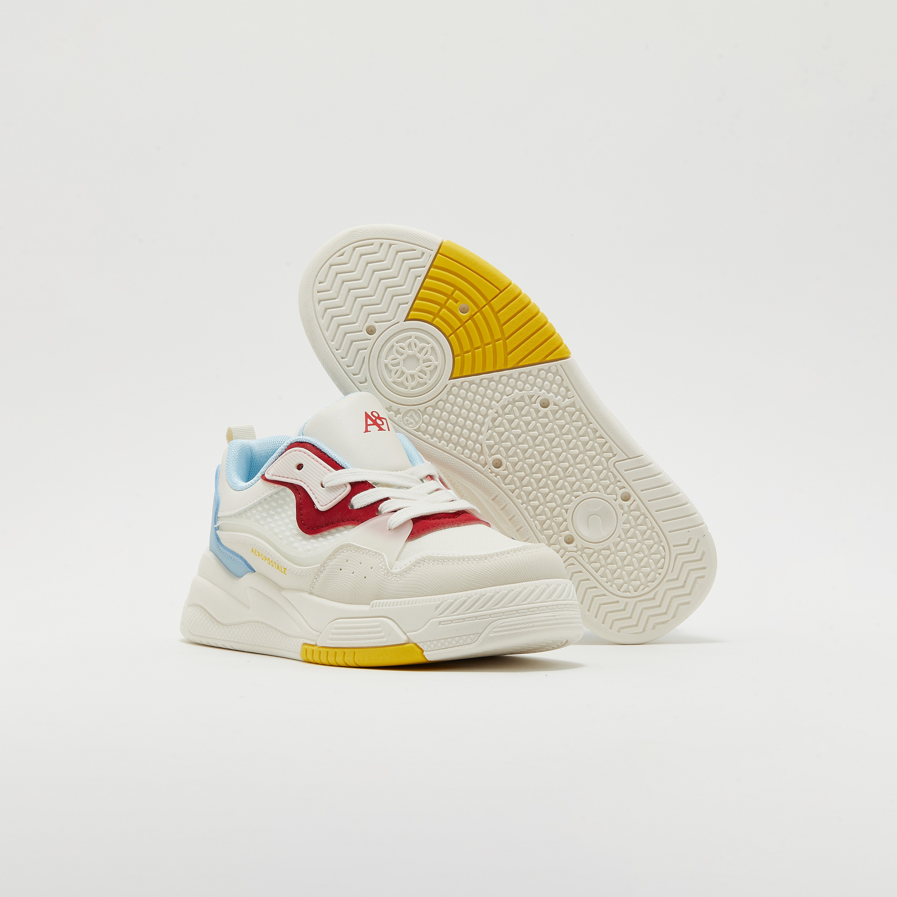 سنيكرز نسائي برباط علوي منخفض من إيروبوستال | AR73236033S24-women-shoes-sneakers-image-14