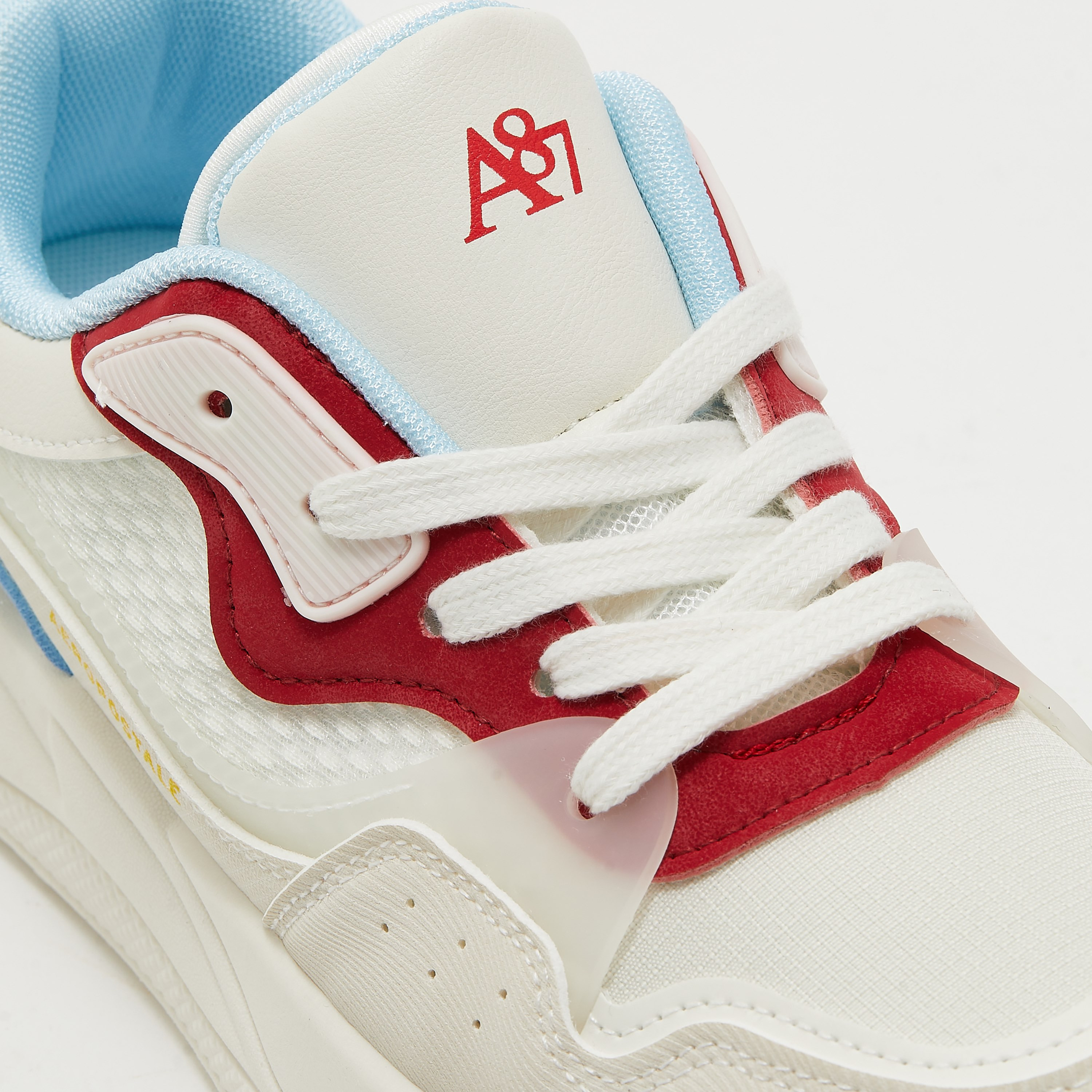 سنيكرز نسائي برباط علوي منخفض من إيروبوستال | AR73236033S24-women-shoes-sneakers-image-15