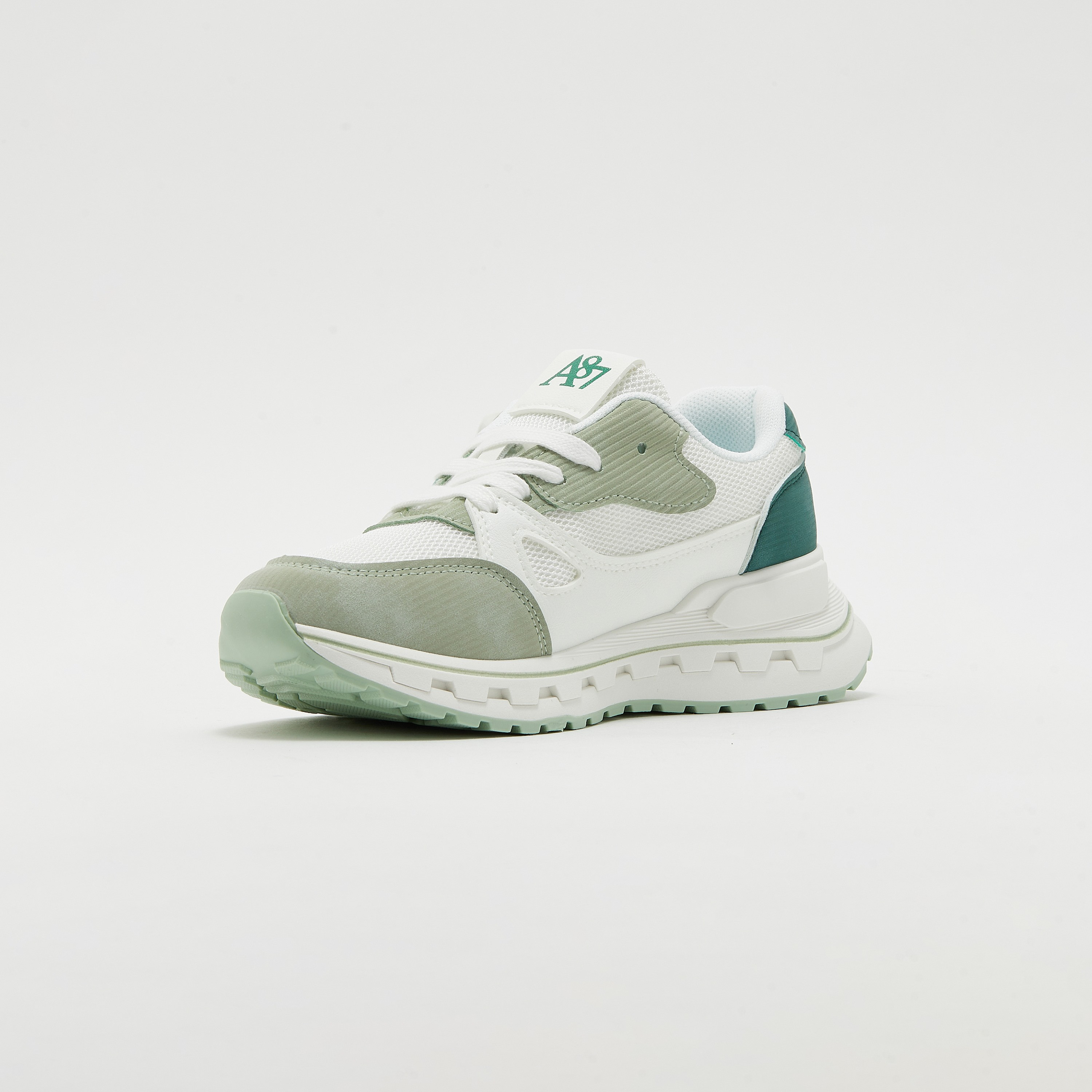 سنيكرز نسائي برباط علوي منخفض من إيروبوستال | AR73236034S24-women-shoes-sneakers-image-7