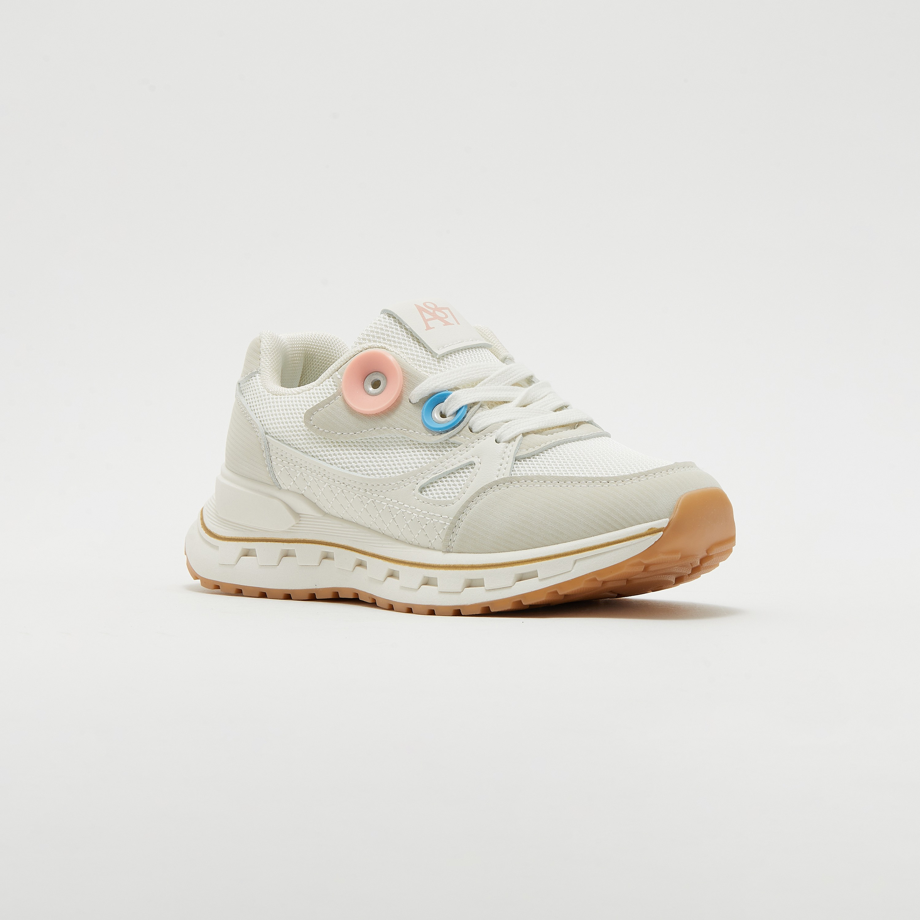 سنيكرز نسائي برباط علوي منخفض من إيروبوستال | AR73236034S24-women-shoes-sneakers-image-11