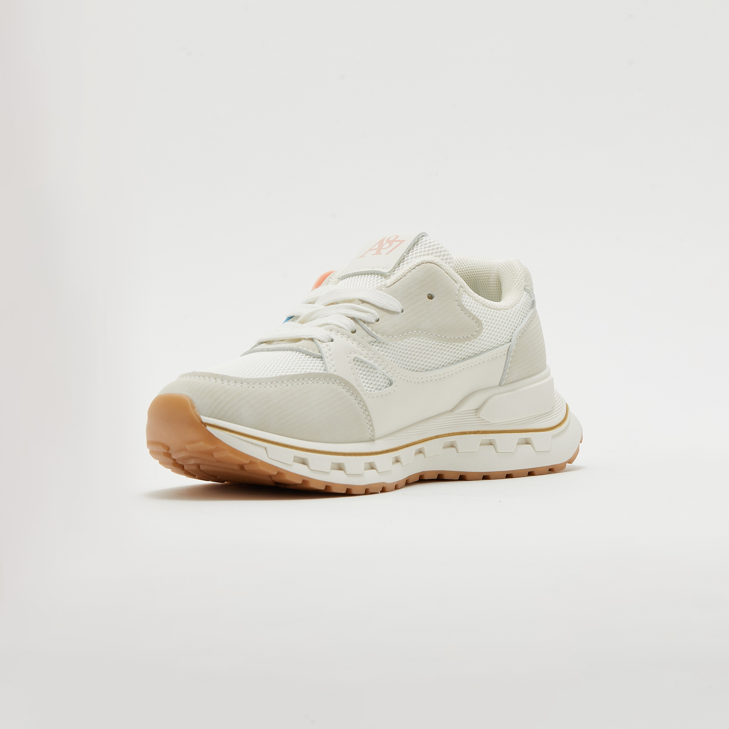 سنيكرز نسائي برباط علوي منخفض من إيروبوستال | AR73236034S24-women-shoes-sneakers-image-12