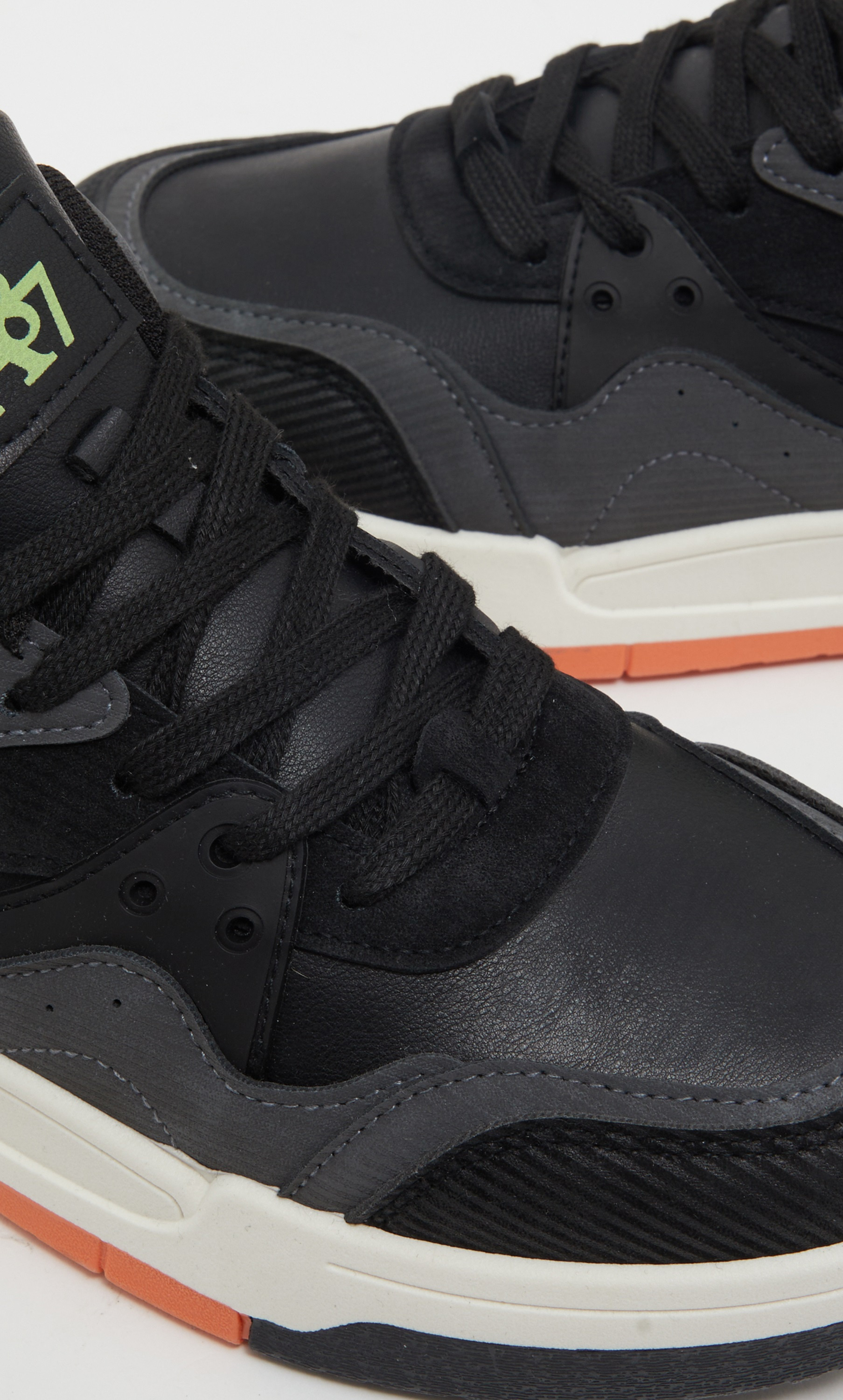 سنيكرز كاجوال متوسط الطول للرجال من ايروبوستيل AR73464157S23-men-shoes-sneakers-image-8
