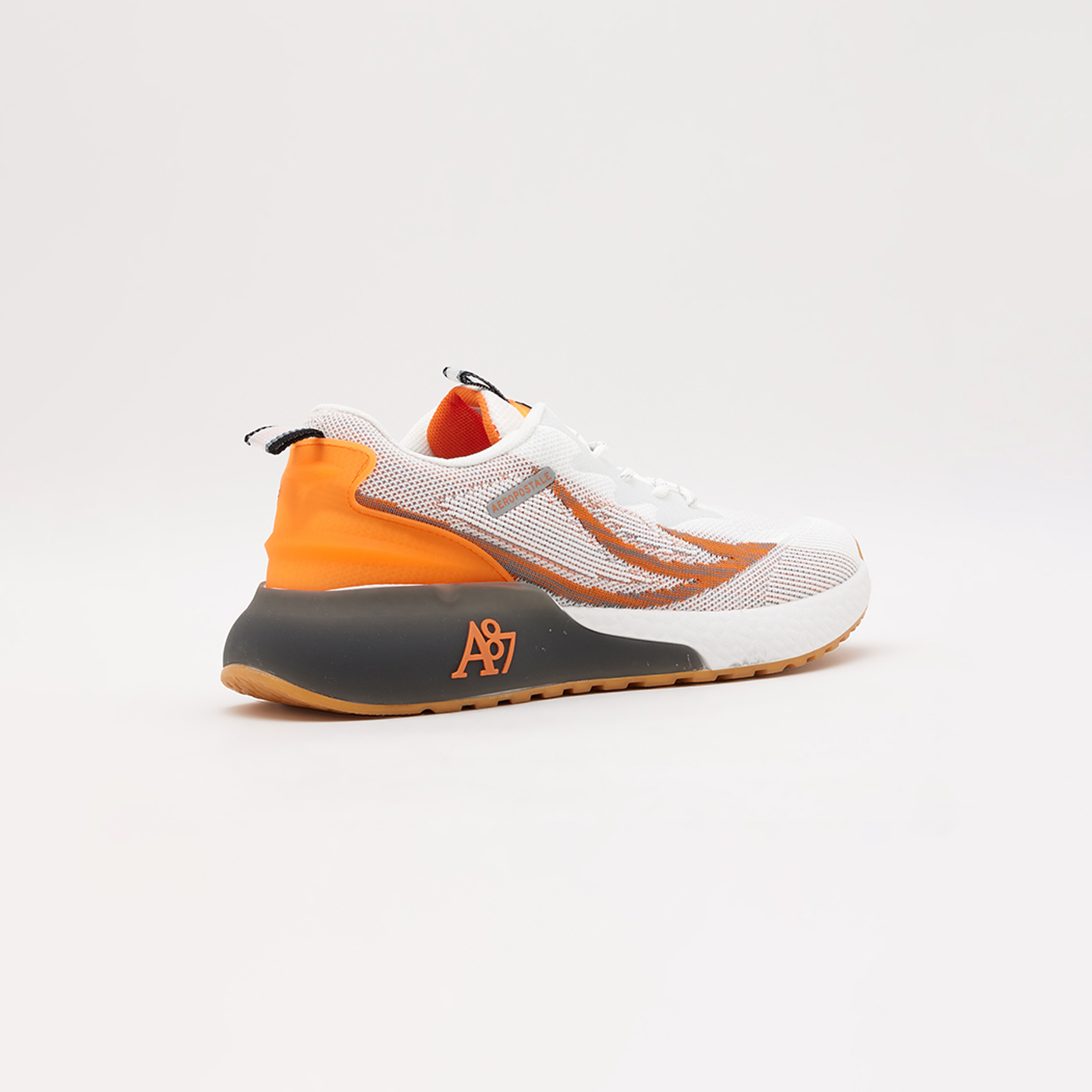  AR73464816U23 | سنيكرز إيروبوستال للرجال مع رباط برقبة منخفضة-men-shoes-sneakers-image-2