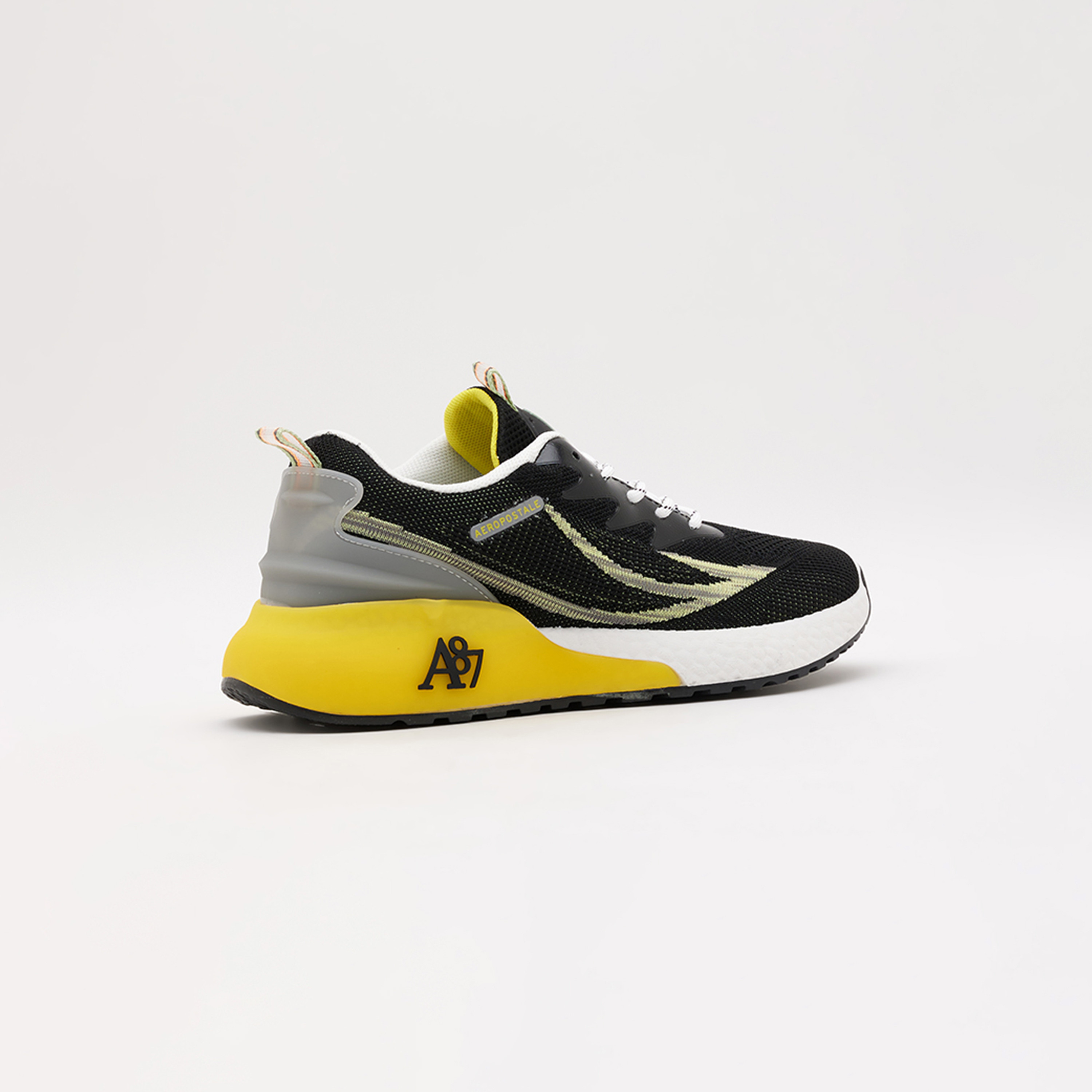  AR73464818U23 | سنيكرز إيروبوستال للرجال مع رباط برقبة منخفضة-men-shoes-sneakers-image-2
