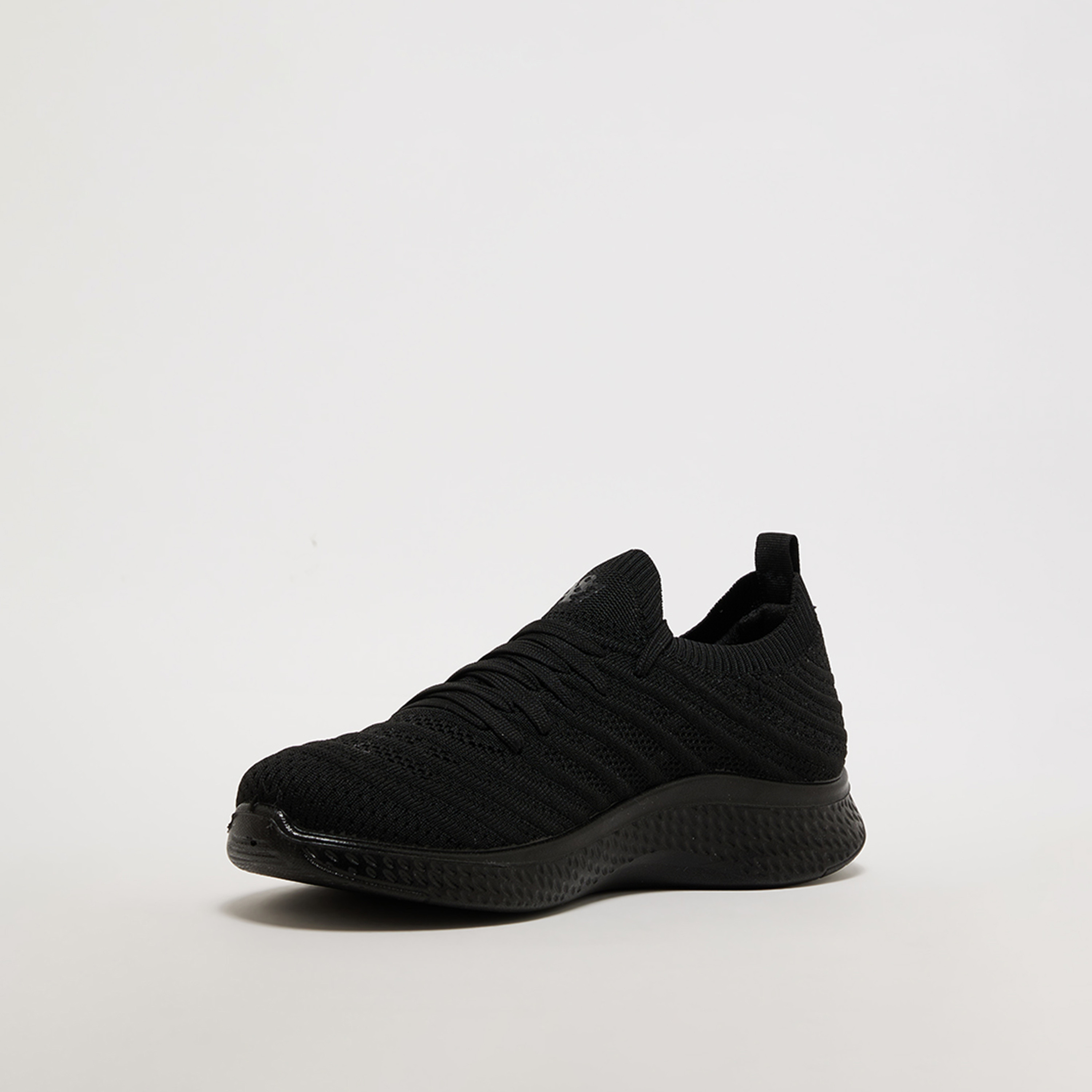 حذاء رياضي منخفض الكاحل بأربطة من ايروبوستال للرجال | AR73465929S24-men-shoes-sneakers-image-2