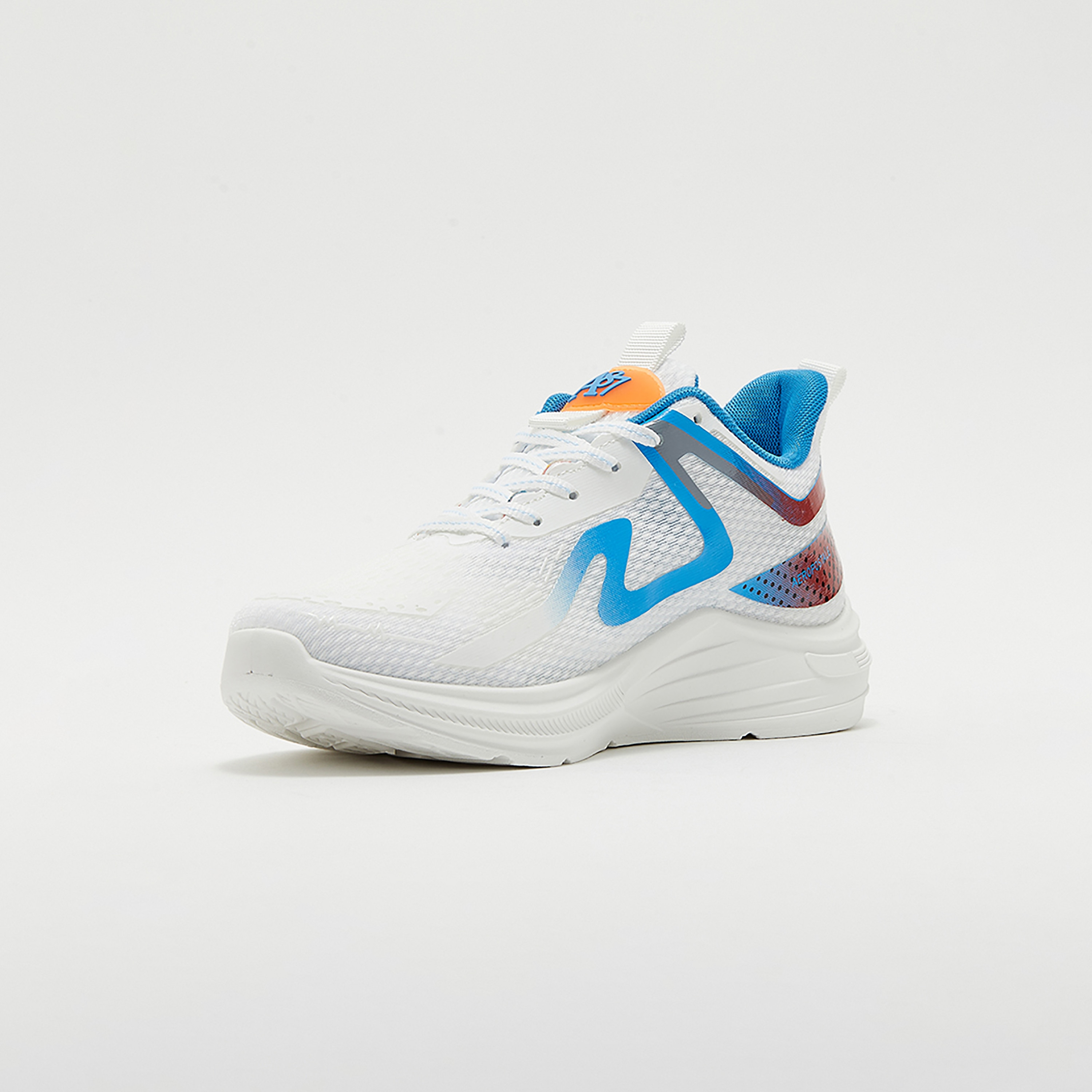 سنيكرز إيروبوستال للرجال مع رباط برقبة منخفضة | AR73466036S24-men-shoes-sneakers-image-2