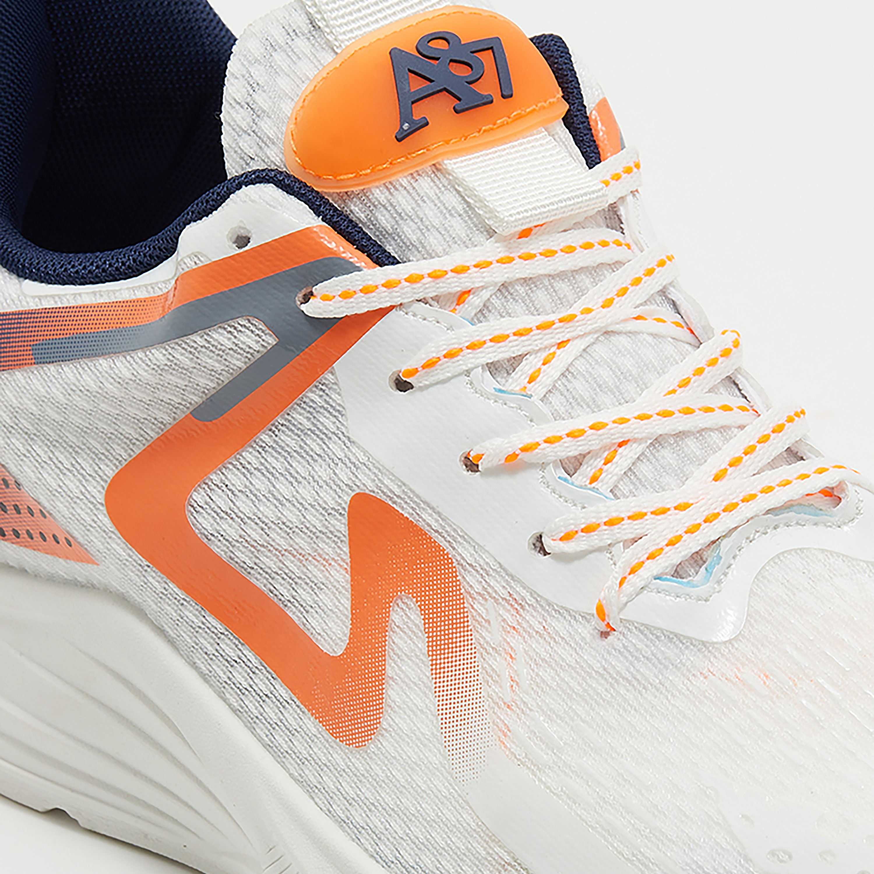 سنيكرز إيروبوستال للرجال مع رباط برقبة منخفضة | AR73466036S24-men-shoes-sneakers-image-11