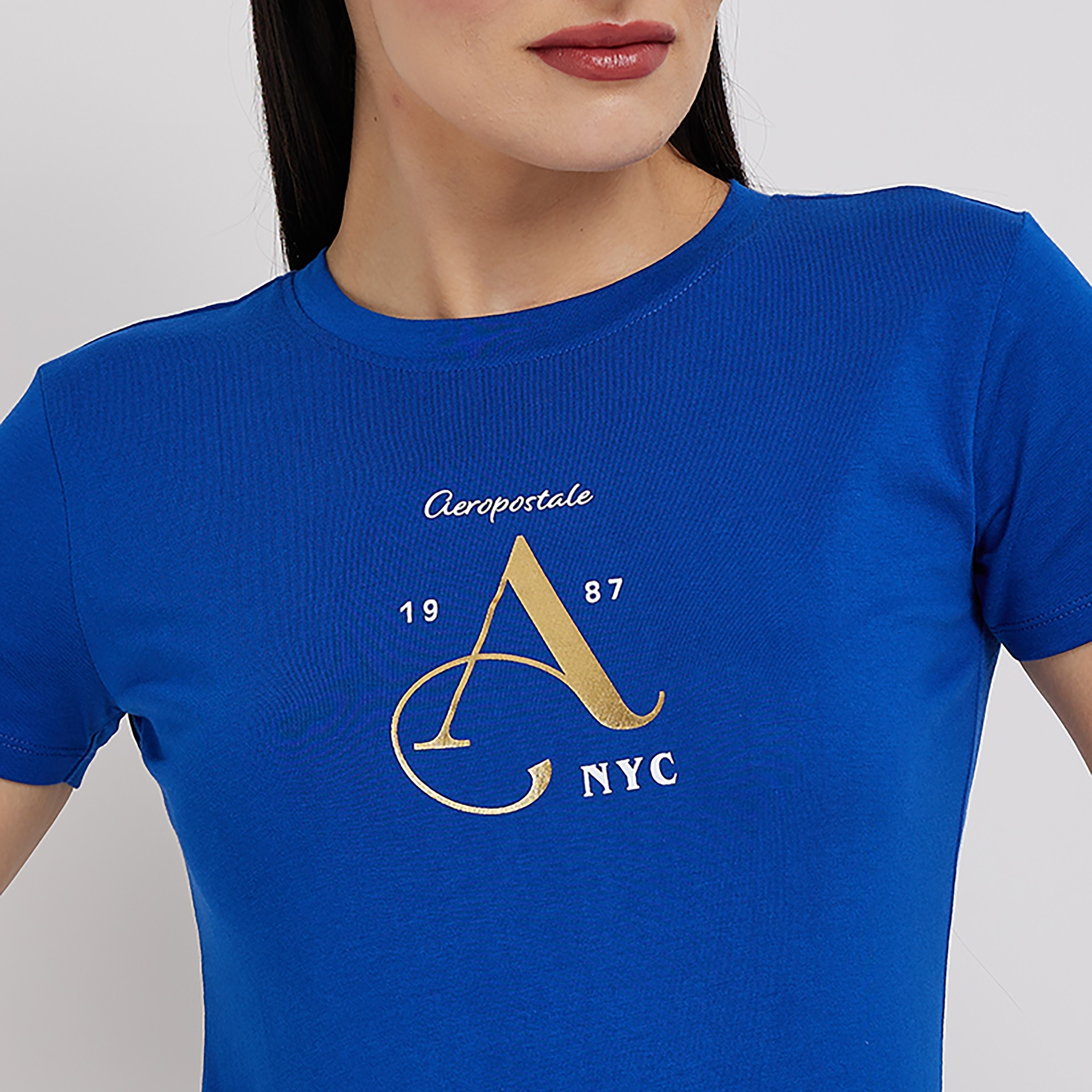 تي شيرت نسائي برقبة دائرية وأكمام قصيرة وطبعة حروف من أيروبوستال-women-clothing-tshirts-image-3