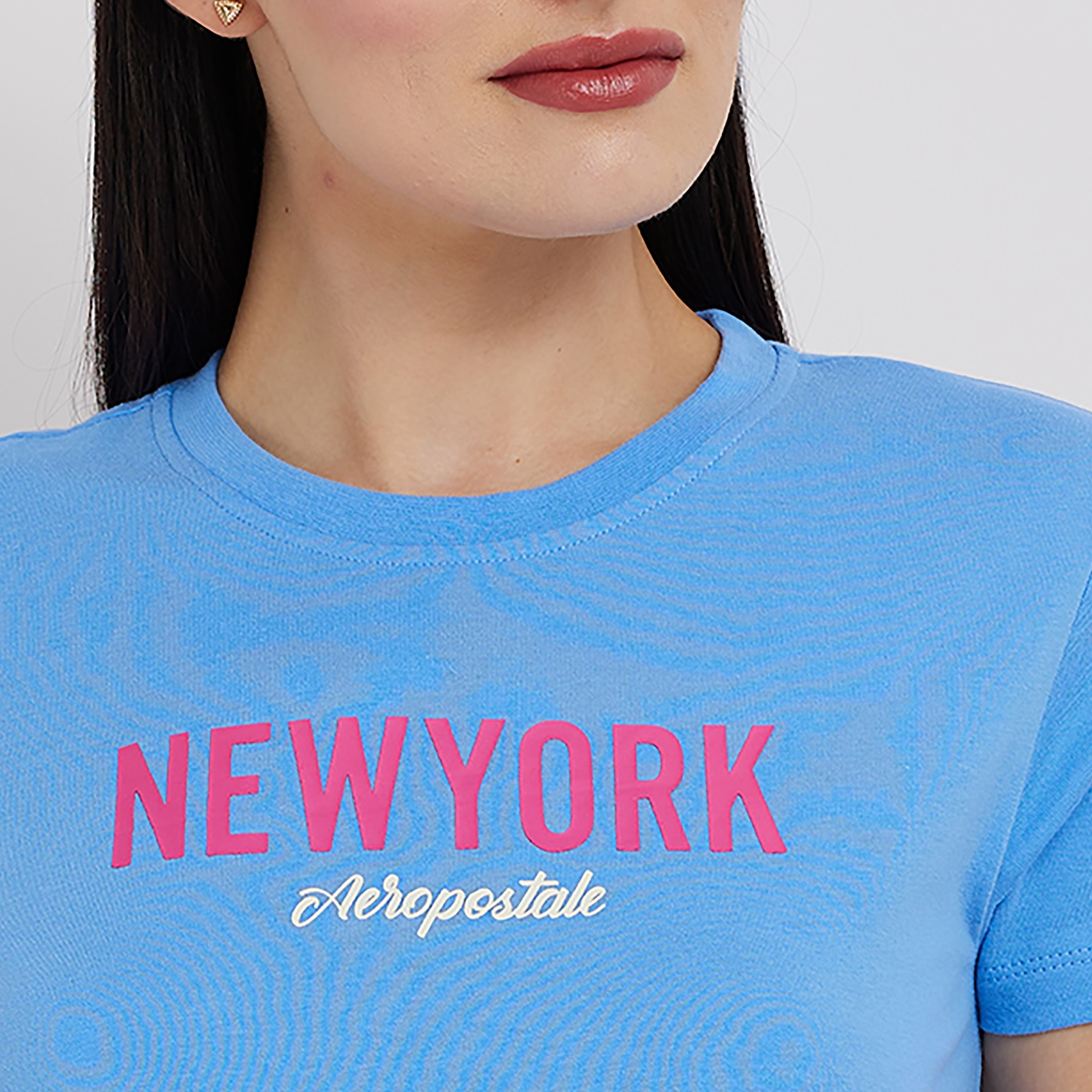 تي شيرت نسائي بأكمام قصيرة ورقبة دائرية وطبعة نصية من أيروبوستال-women-clothing-tshirts-image-3