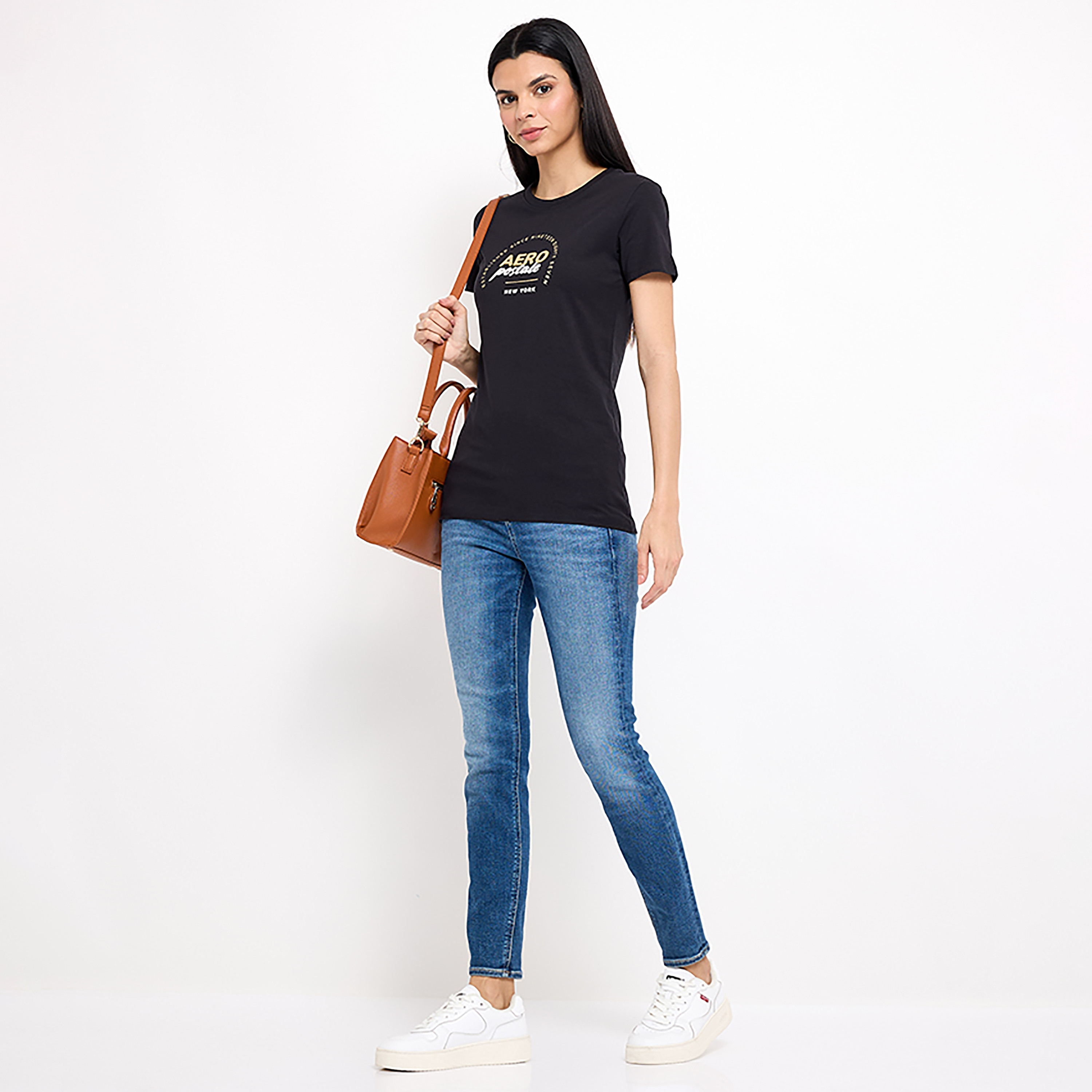 تي شيرت من ايروبوستال بأكمام قصيرة و ياقة مستديرة مع شعار-women-clothing-tshirts-image-4
