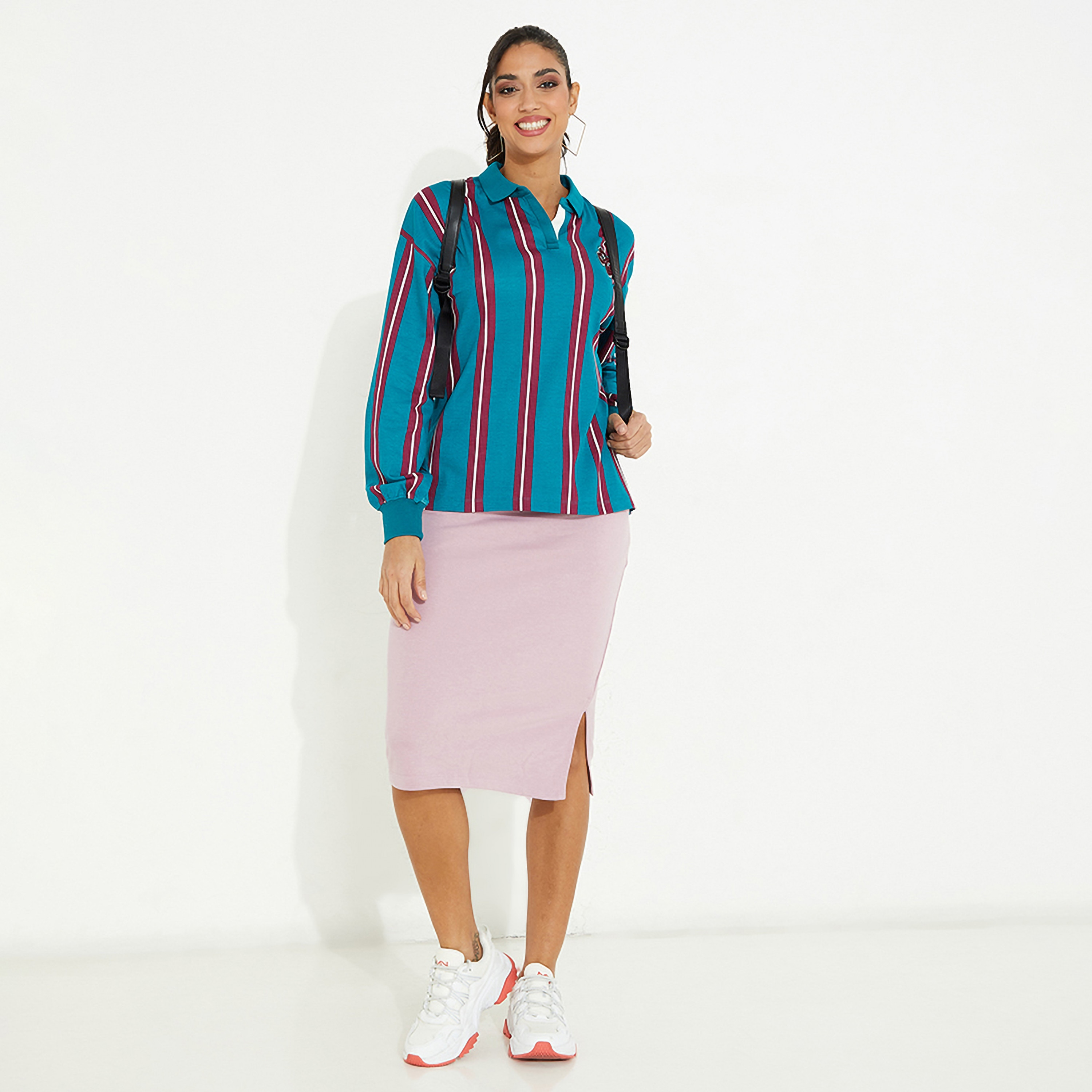 تي شيرت نسائي مخطط بياقة جوني وأكمام منسدلة من أيروبوستال-women-clothing-tshirts-image-2
