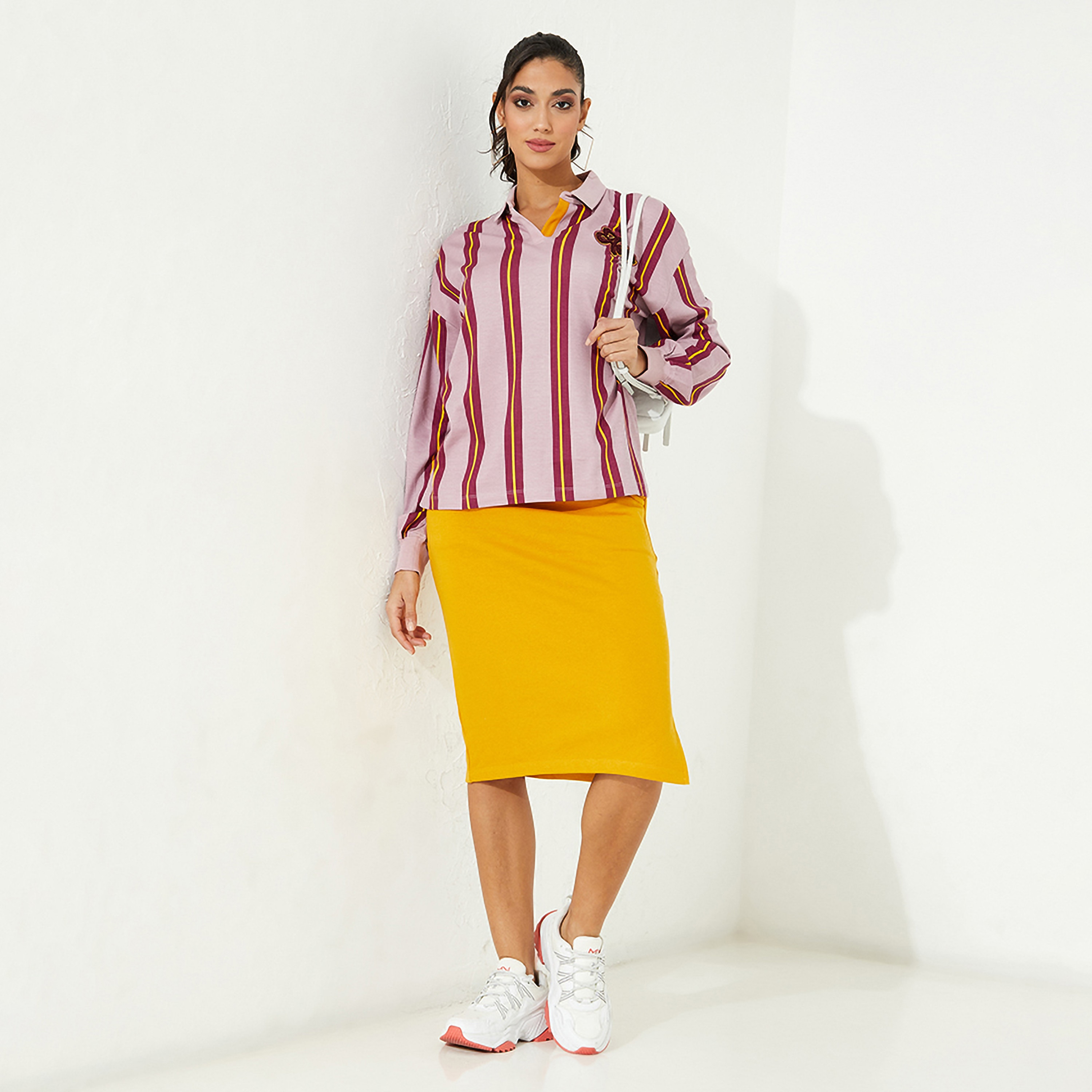 تي شيرت نسائي مخطط بياقة جوني وأكمام منسدلة من أيروبوستال-women-clothing-tshirts-image-6