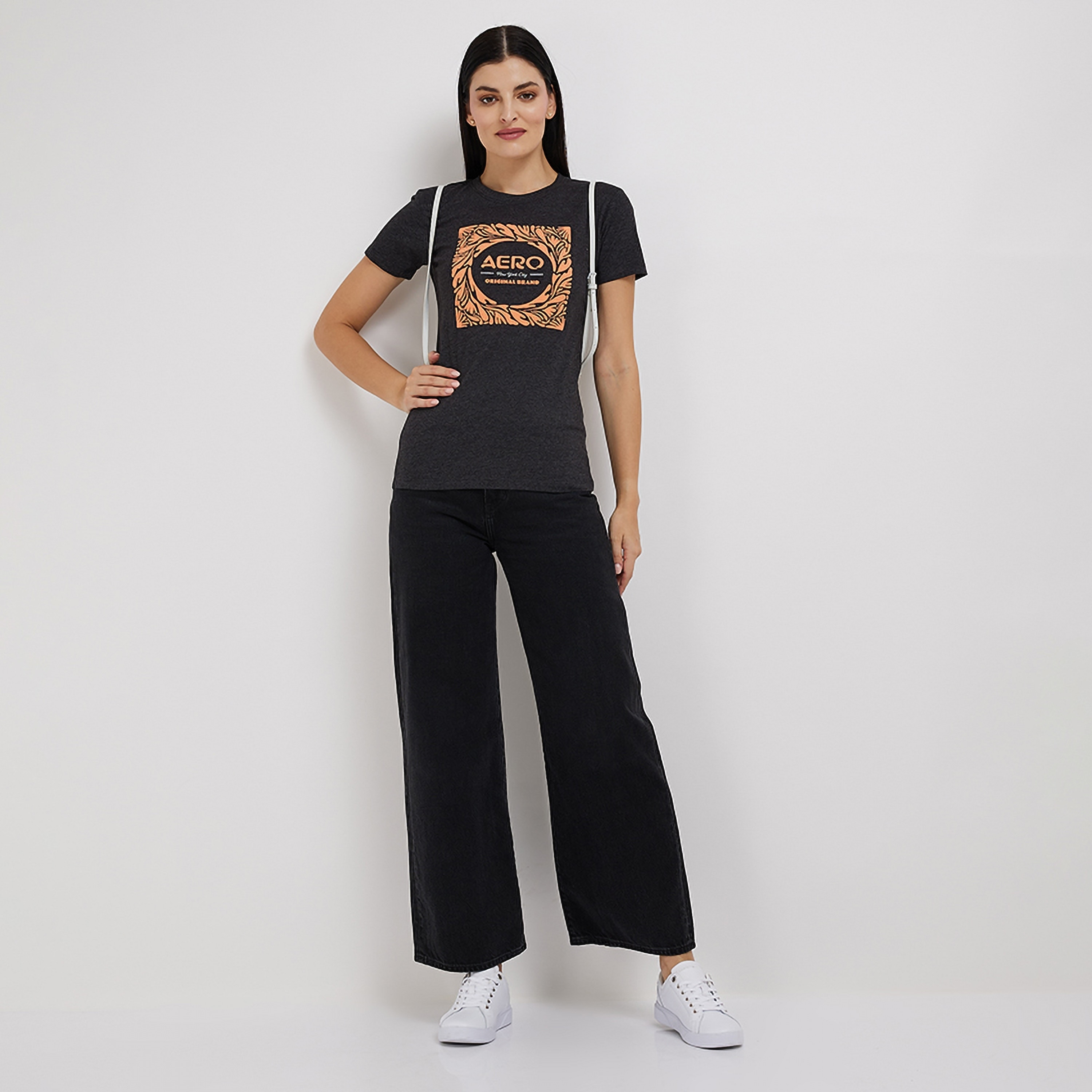 تي شيرت نسائي بأكمام قصيرة ورقبة دائرية وطبعة رسومات من أيروبوستال-women-clothing-tshirts-image-2
