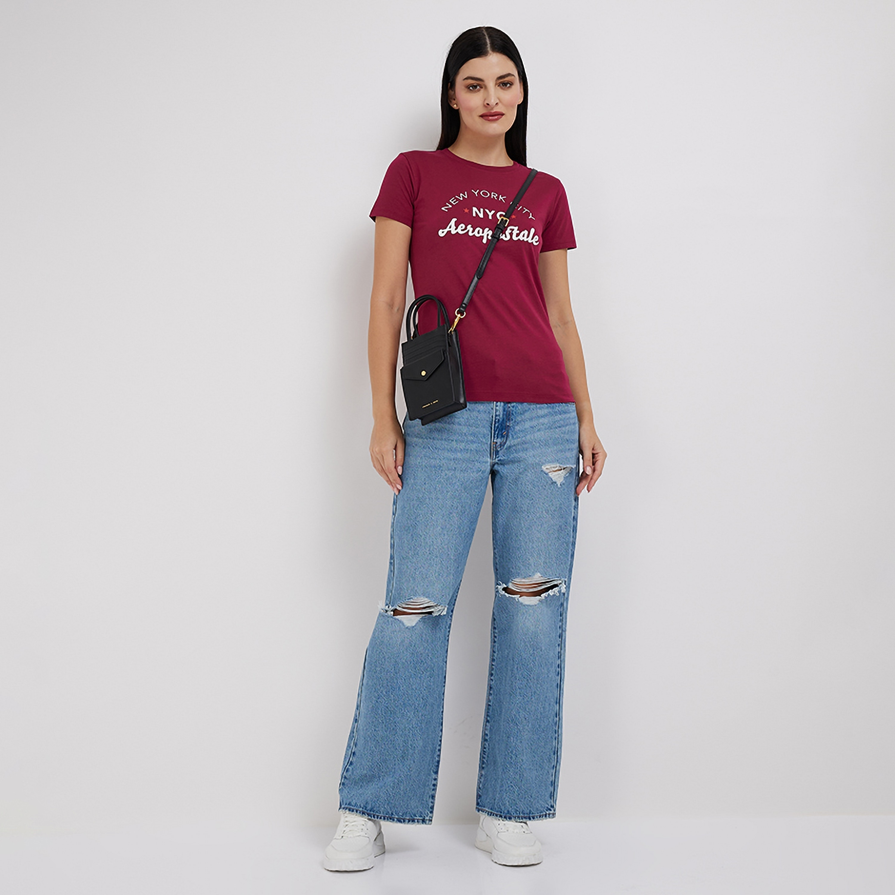 تي شيرت نسائي بأكمام قصيرة ورقبة دائرية وطبعة نصية من أيروبوستال-women-clothing-tshirts-image-2